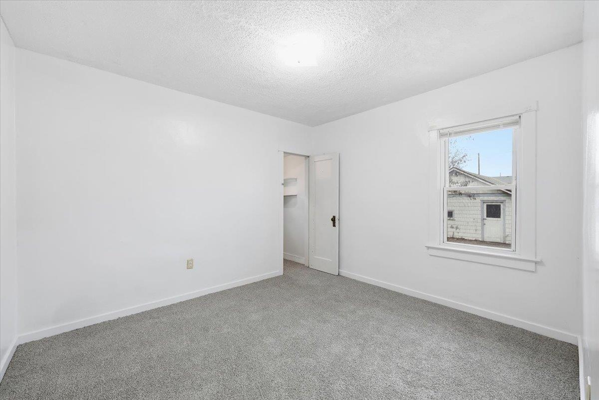 5023 N Lee St - Photo 12