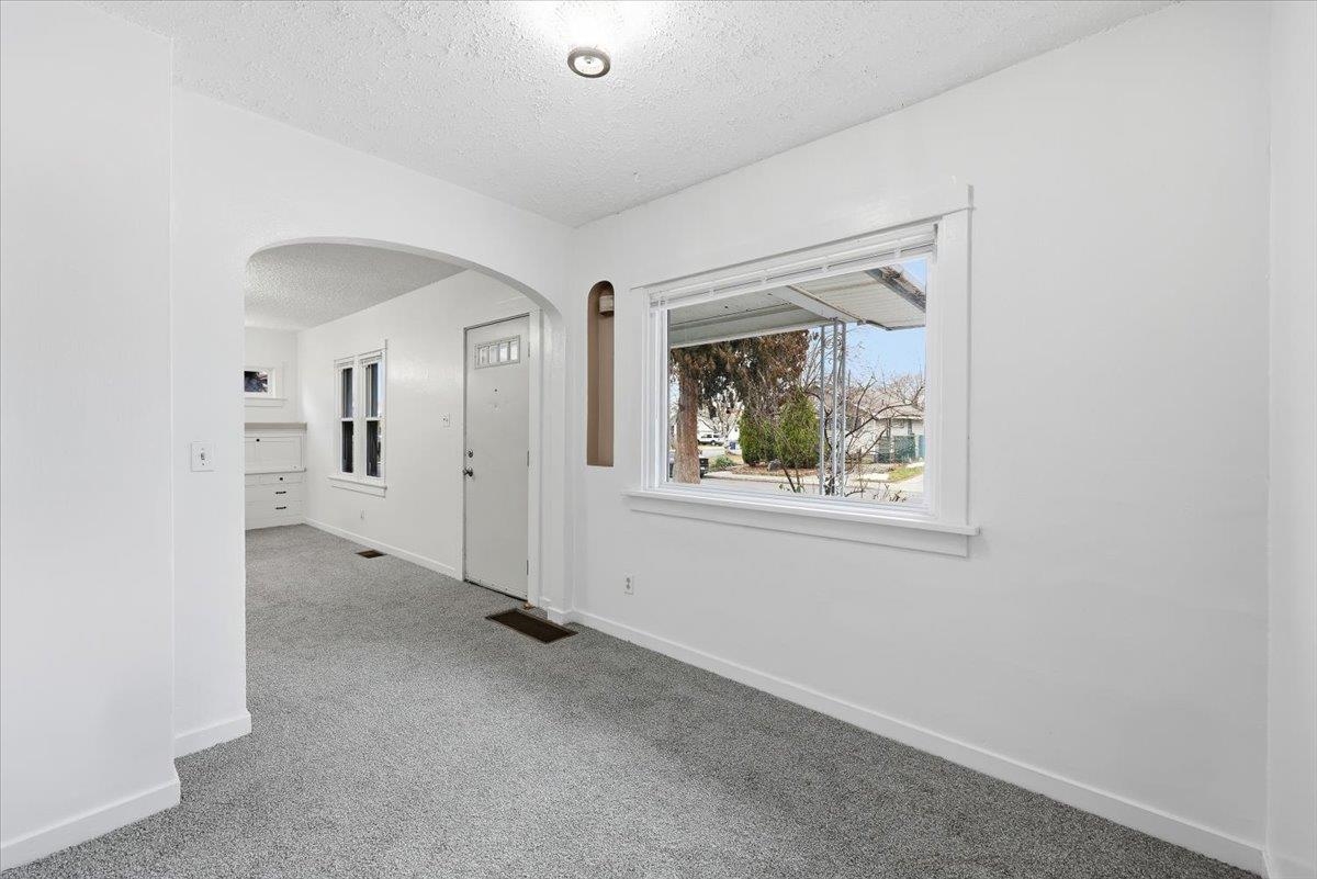 5023 N Lee St - Photo 7