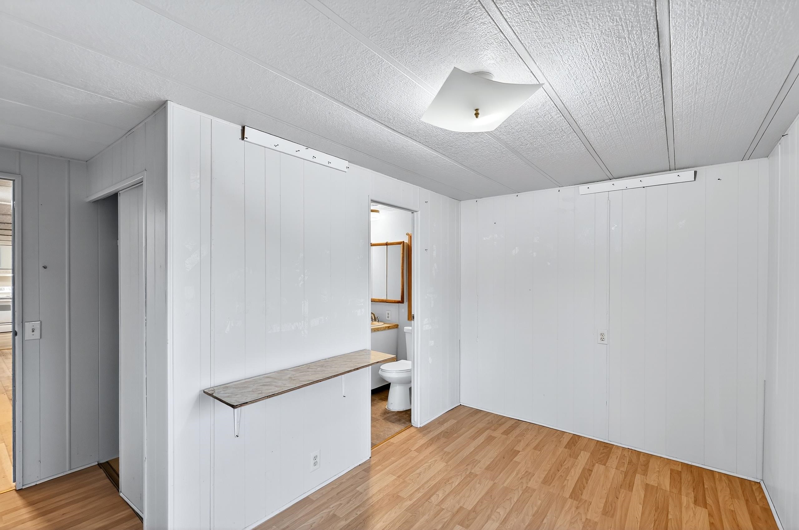 9518 E 4th Ave - Photo 16