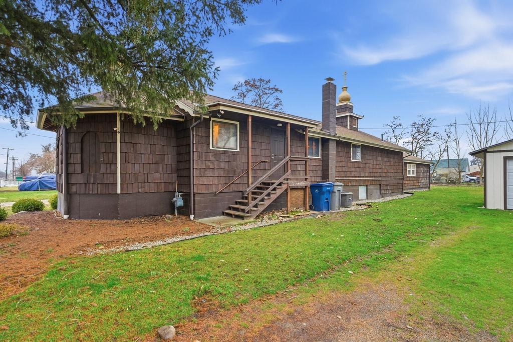 4315A N Evergreen Rd - Photo 21