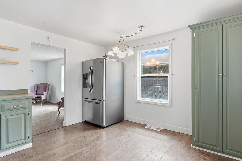 4315A N Evergreen Rd - Photo 30