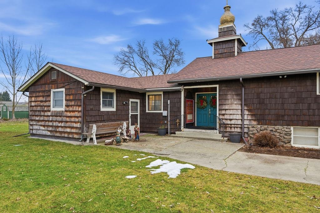 4315A N Evergreen Rd - Photo 5