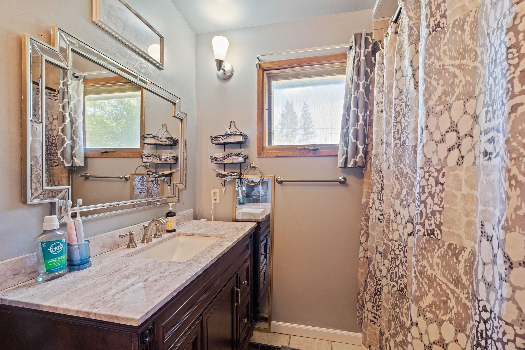 13013 E 22nd Ave - Photo 11