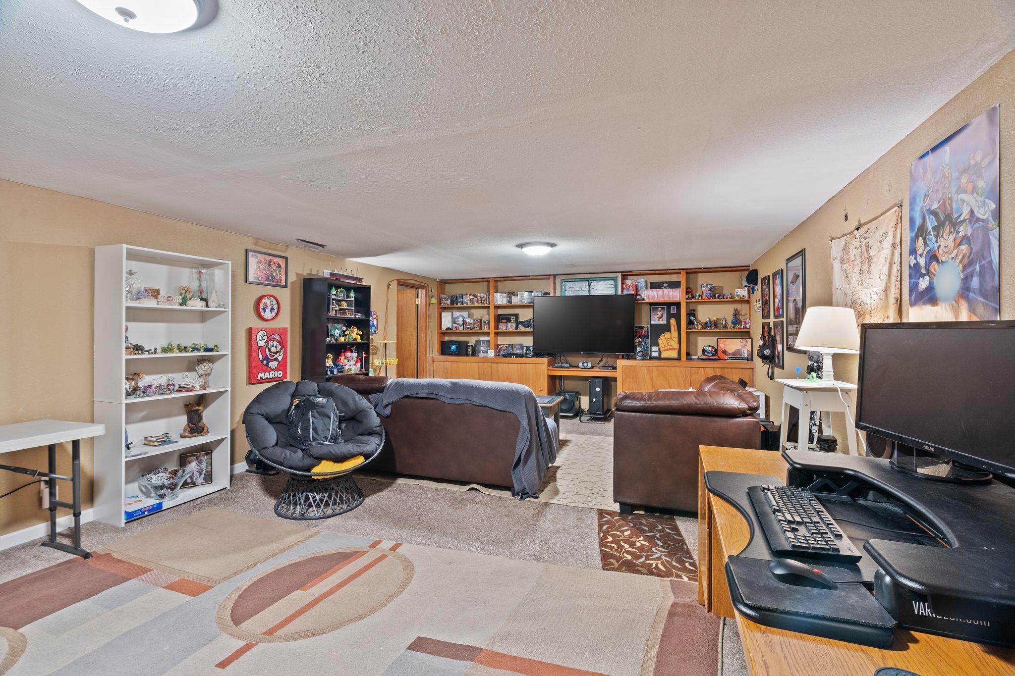 13013 E 22nd Ave - Photo 14