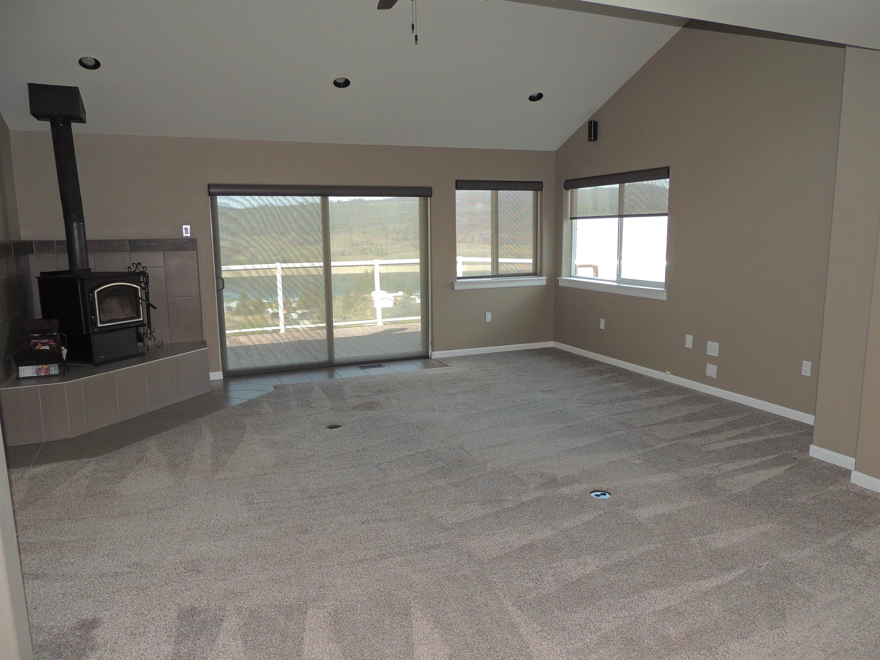 42040 Lakeview Rd. N. - Photo 15