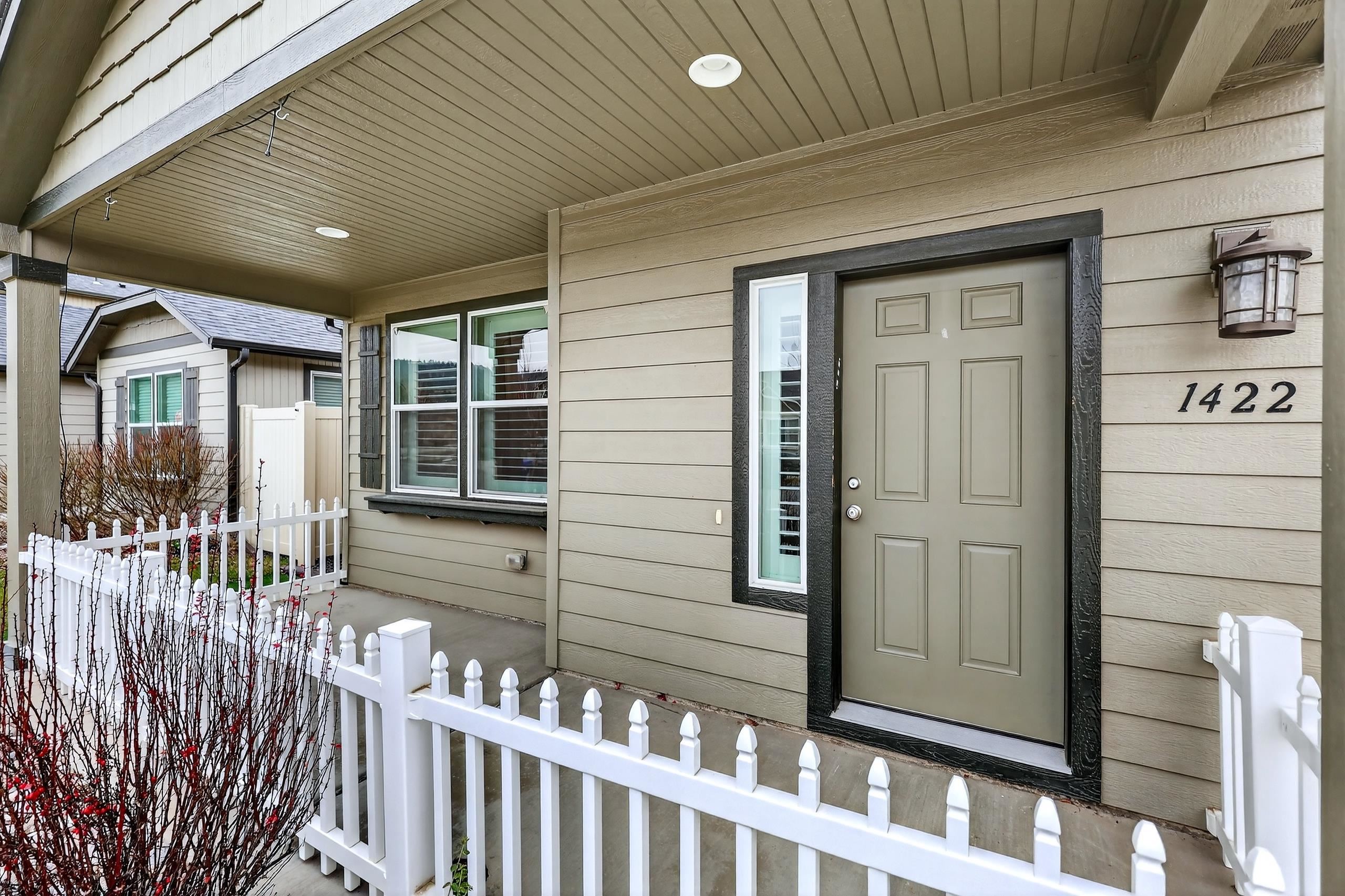 1422 S Girard St - Photo 3