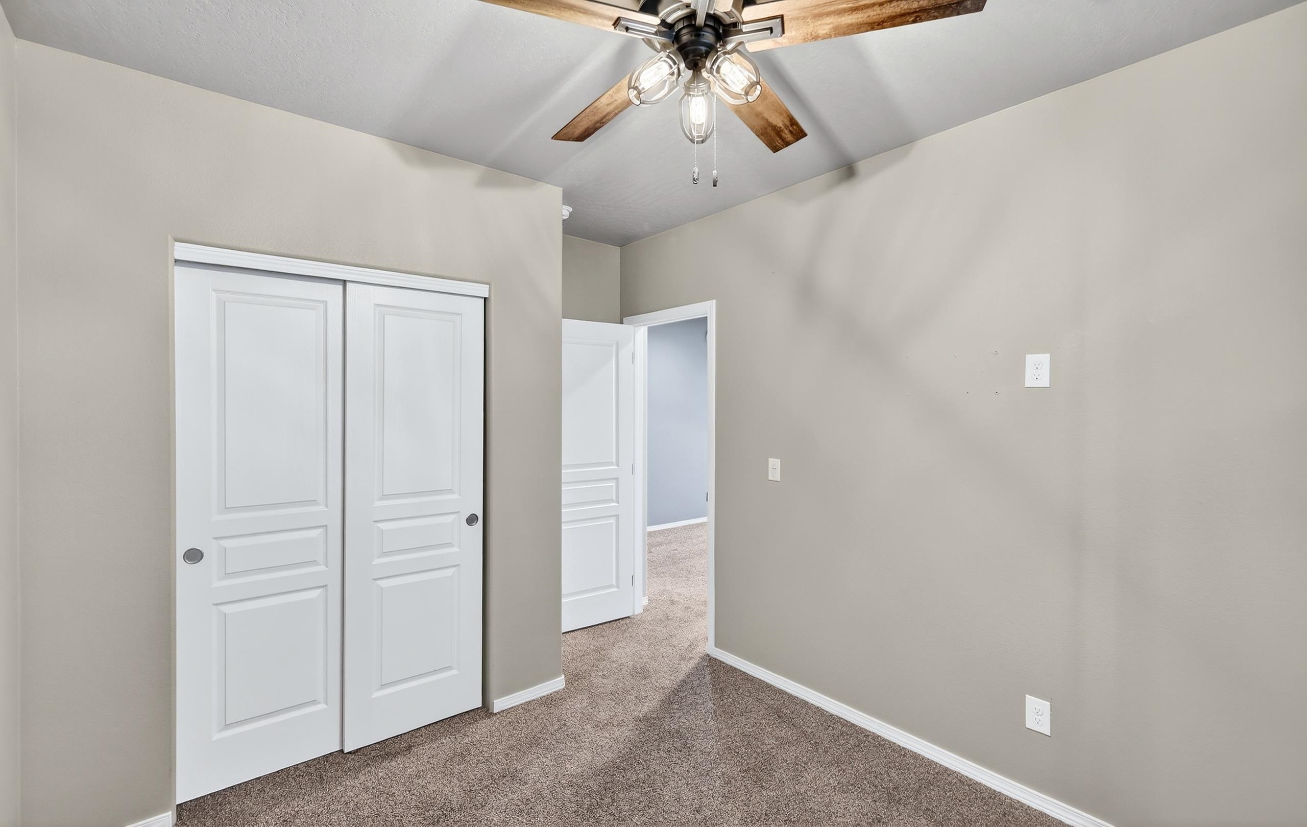 1422 S Girard St - Photo 10