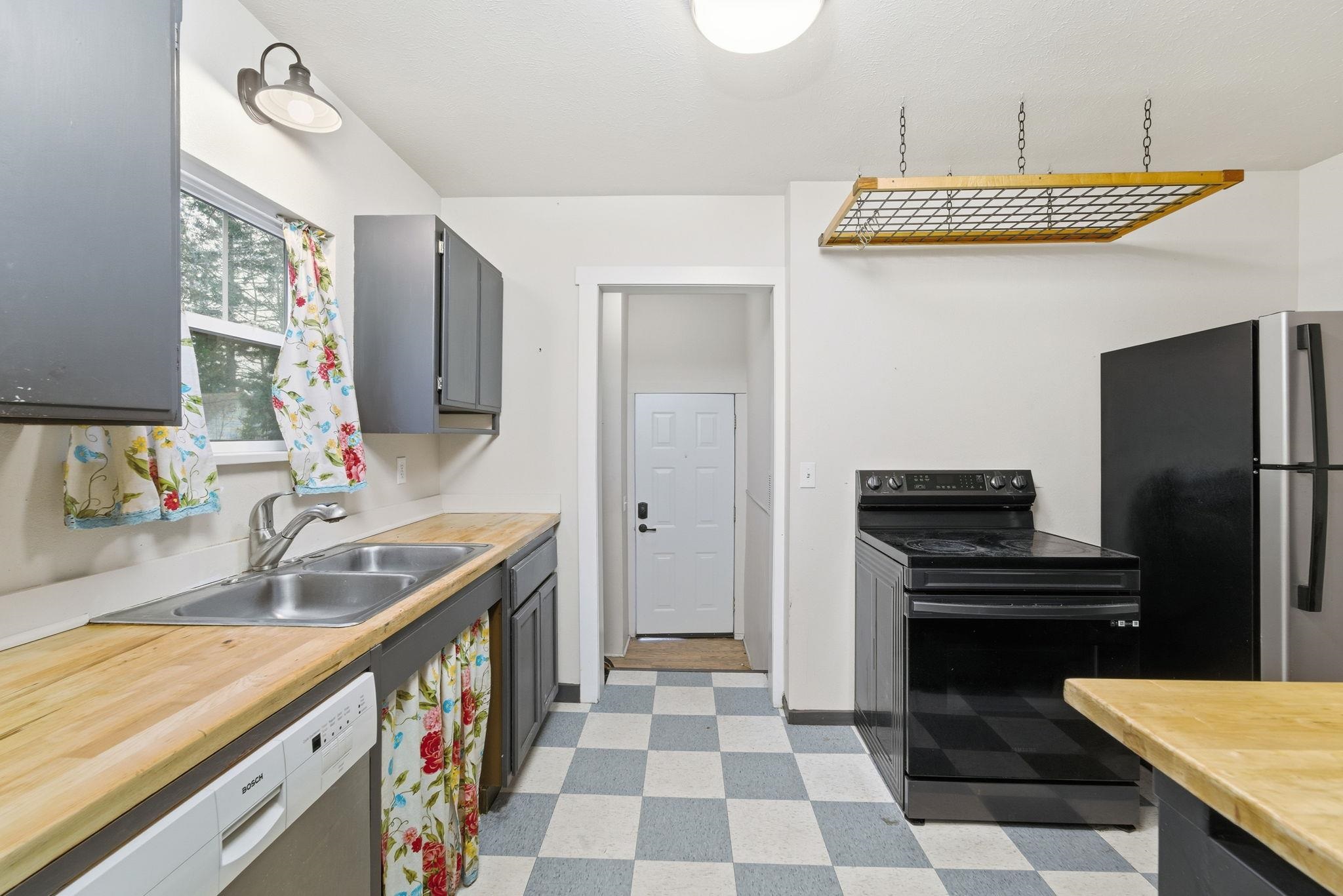 3124 E 29th Ave - Photo 6