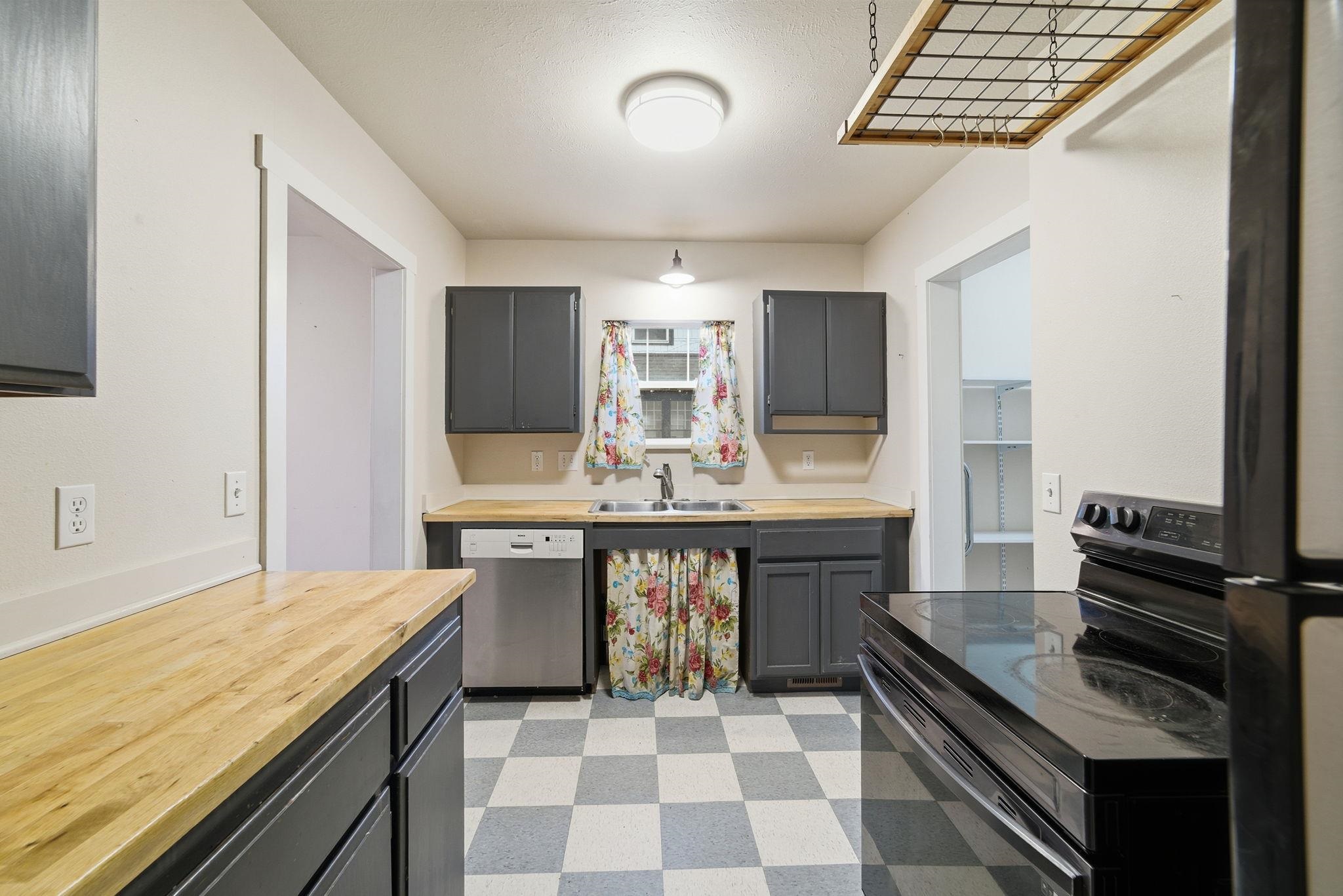 3124 E 29th Ave - Photo 7