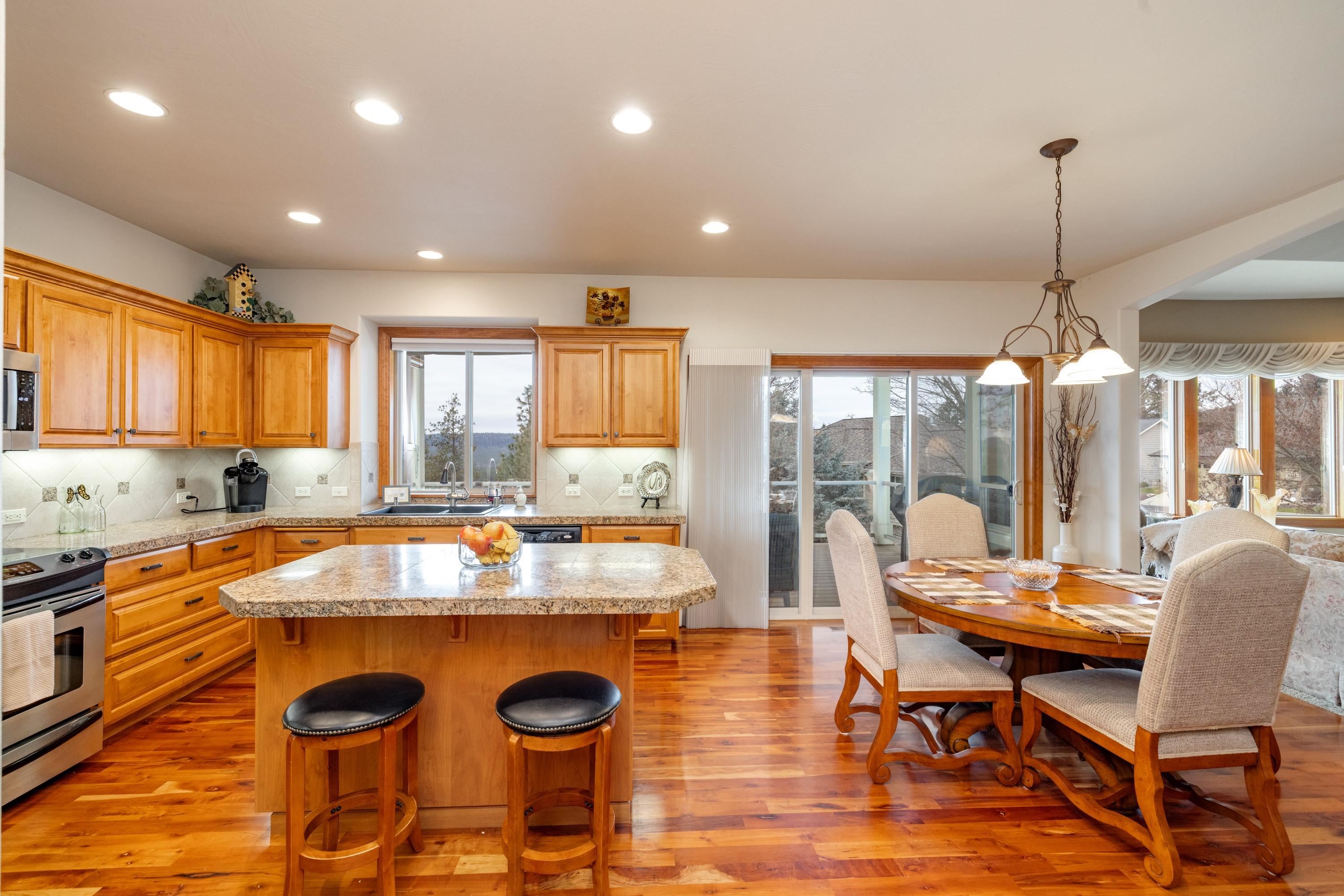 6233 W Shawnee Ave - Photo 18