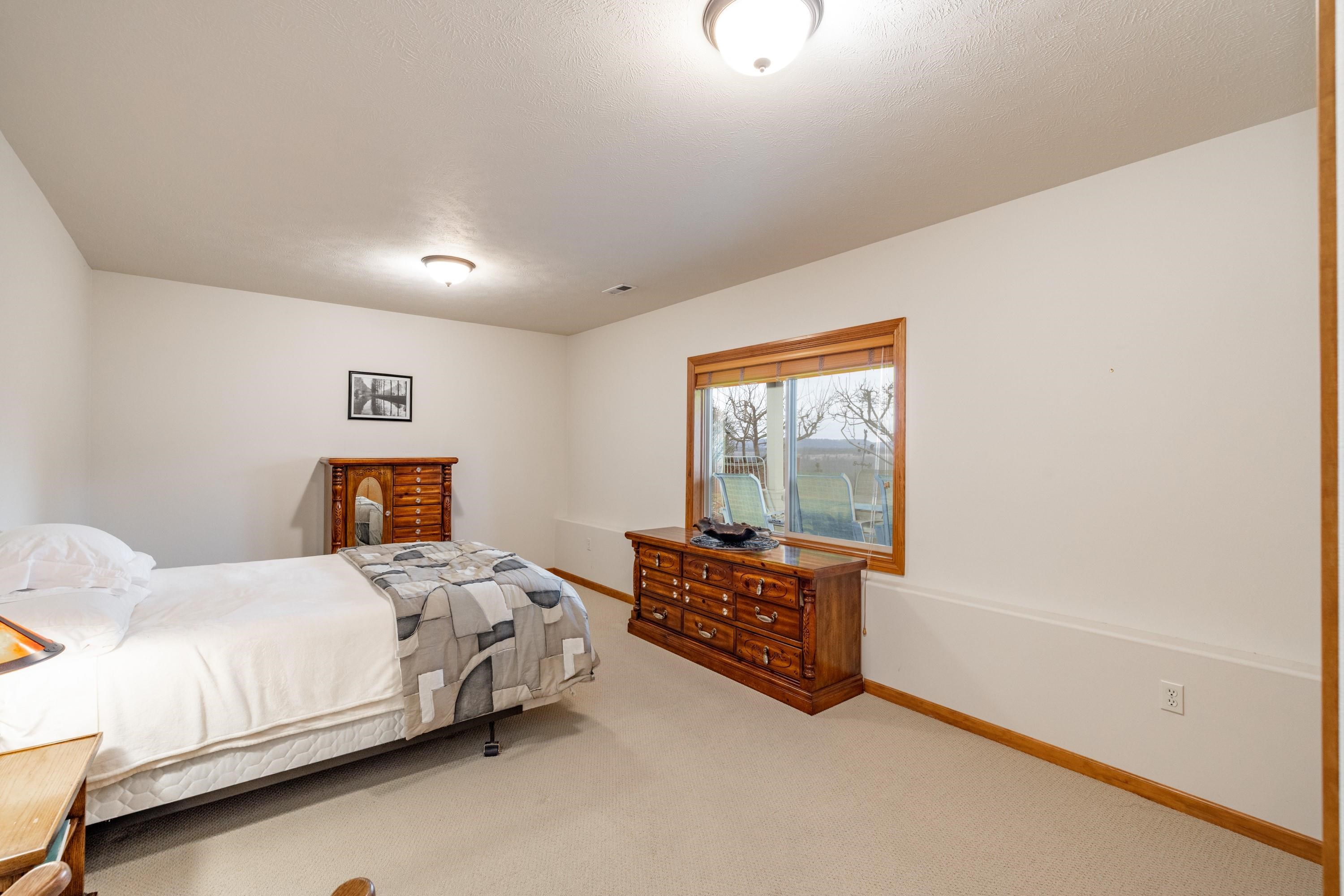 6233 W Shawnee Ave - Photo 31