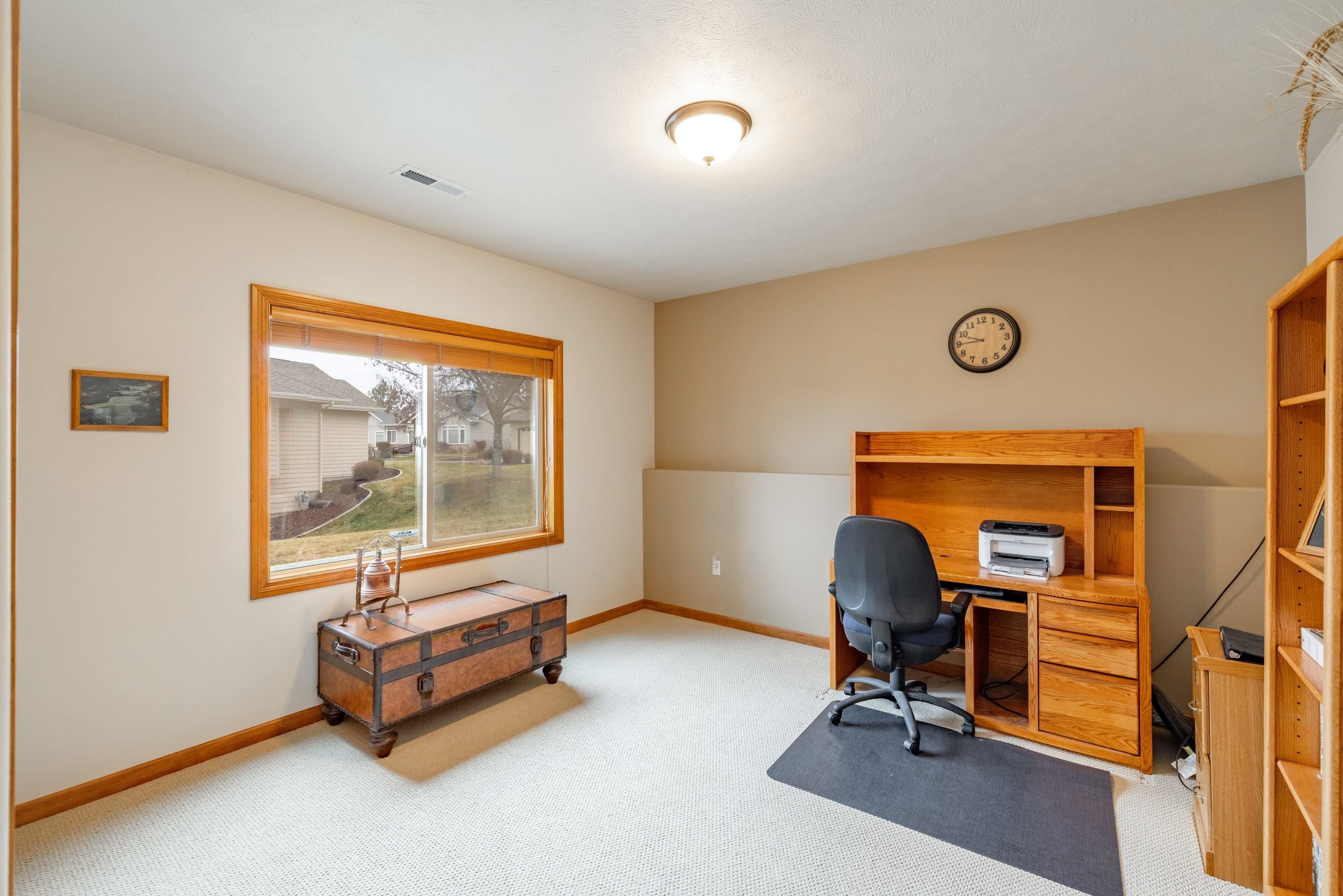 6233 W Shawnee Ave - Photo 32