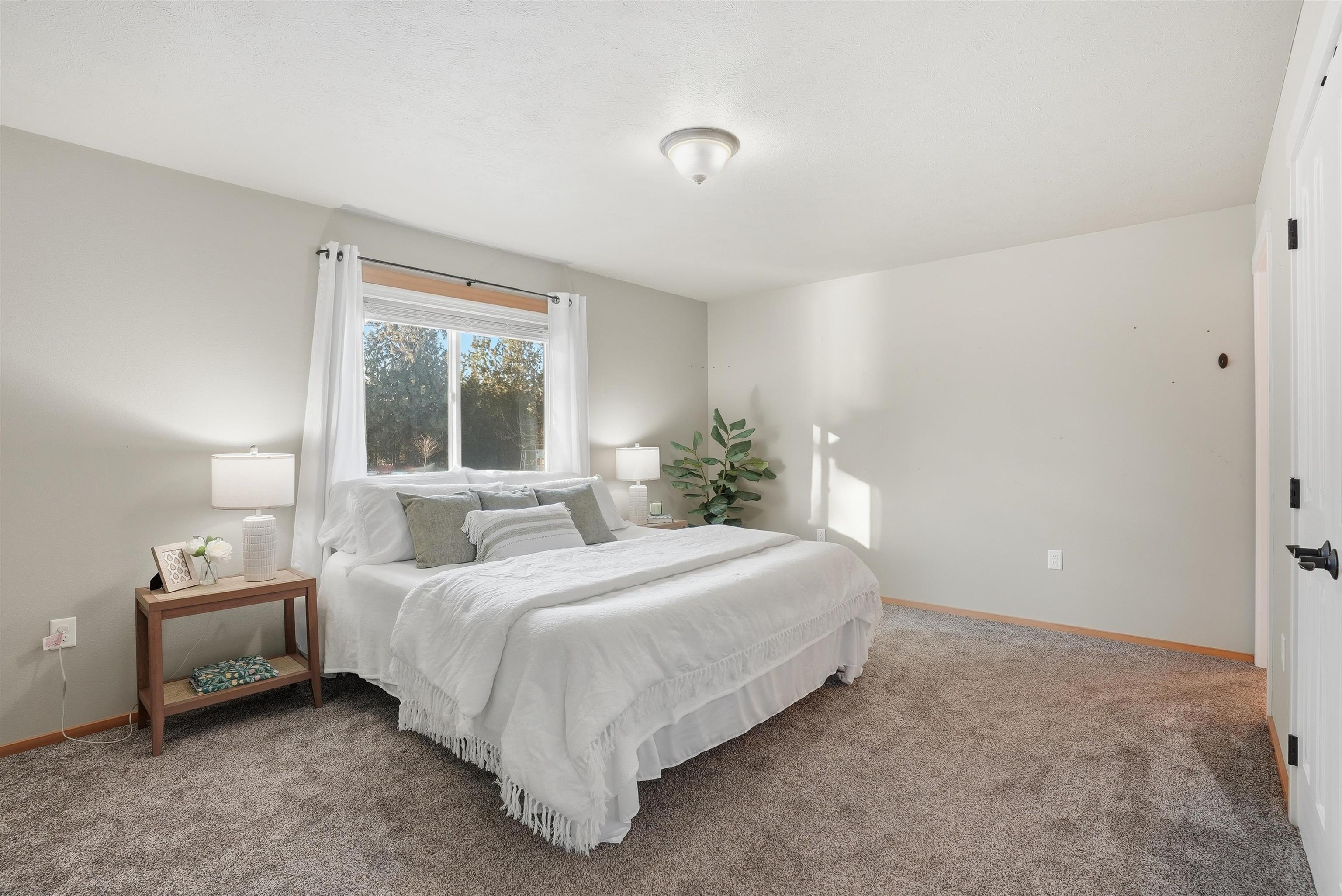 1031 N High Desert Dr - Photo 18