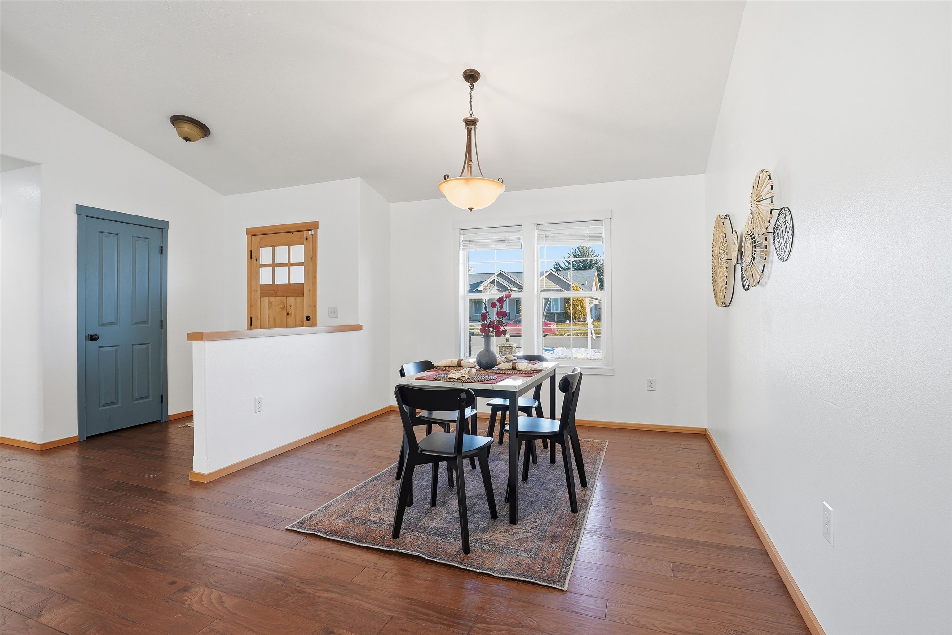 1031 N High Desert Dr - Photo 5