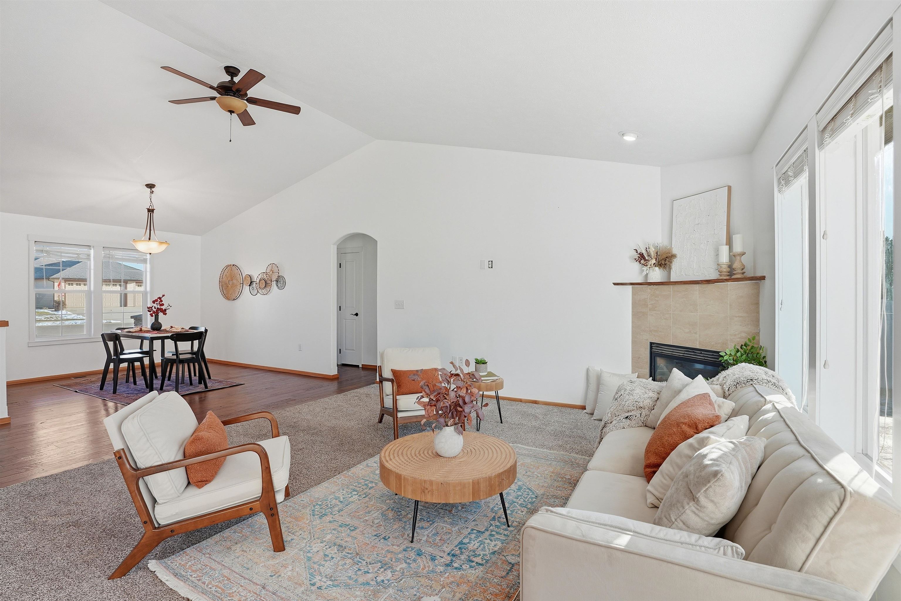 1031 N High Desert Dr - Photo 10