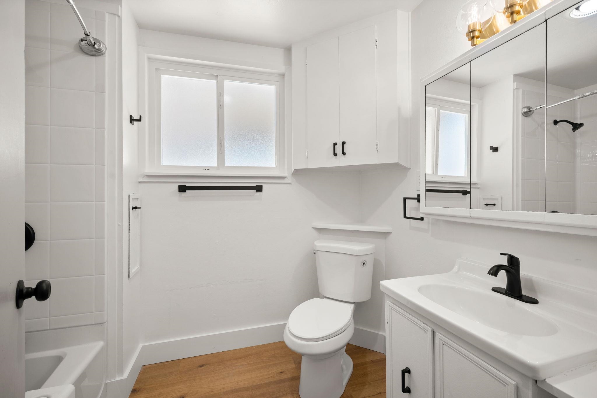 1624 E Bridgeport Ave - Photo 16