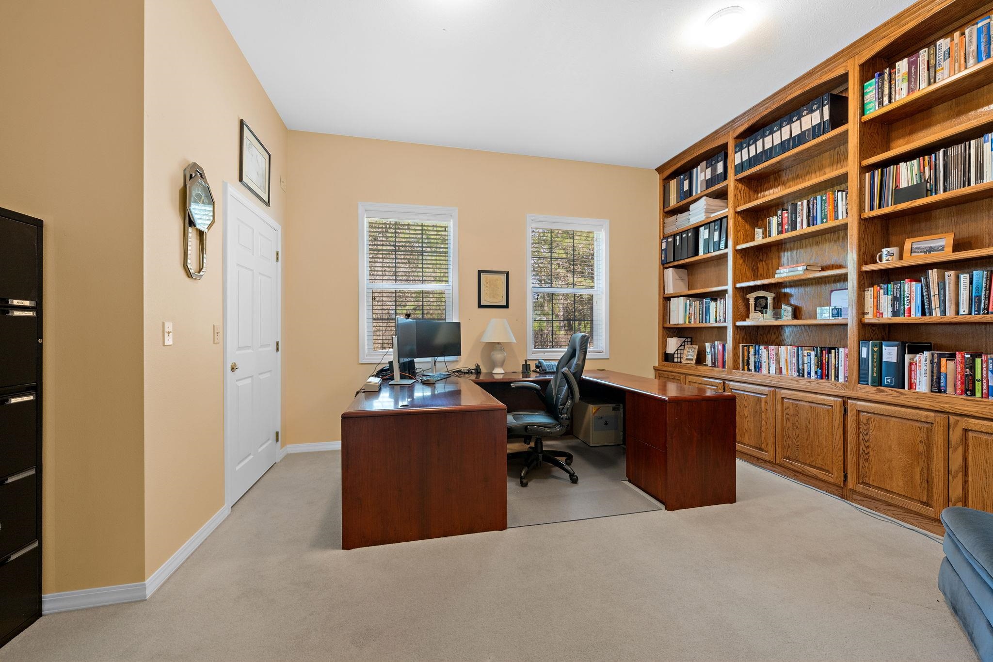 25929 E Idaho Pines Ln - Photo 13