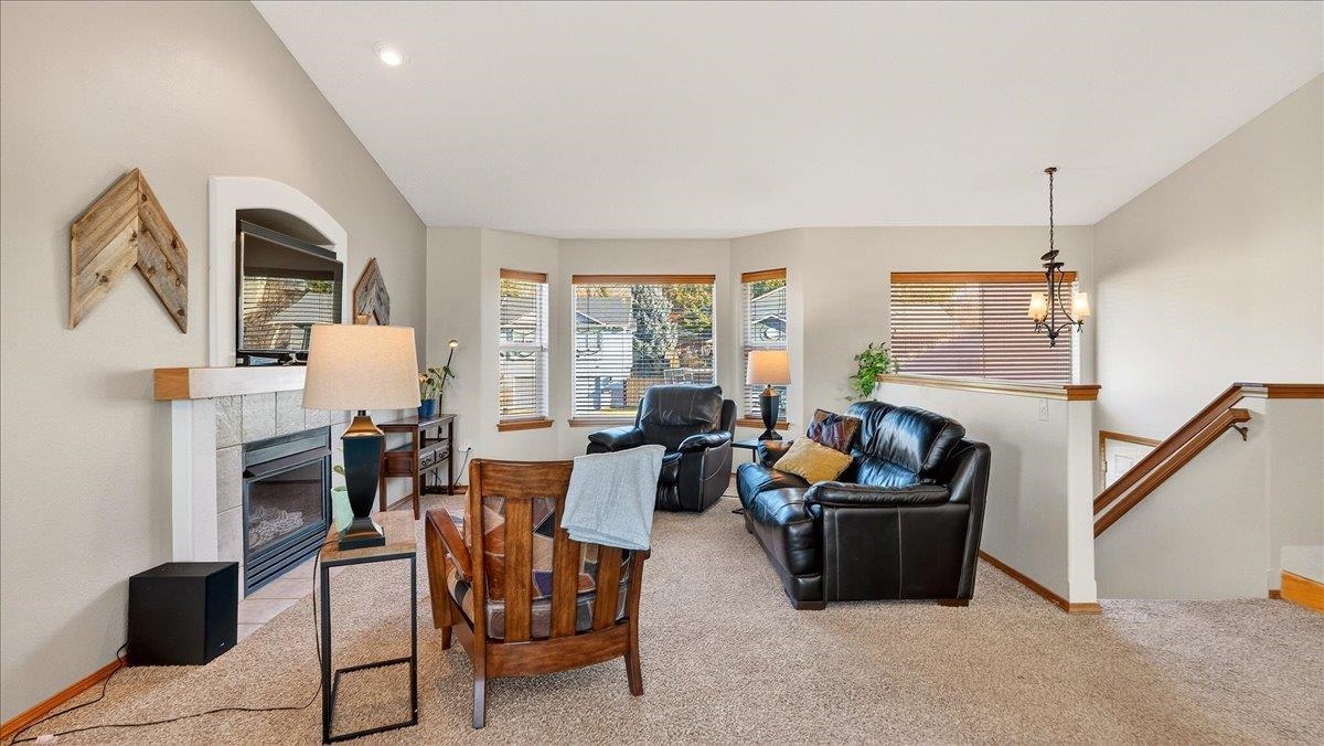 6825 N Oxford Ln - Photo 12