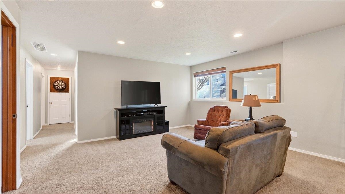 6825 N Oxford Ln - Photo 23