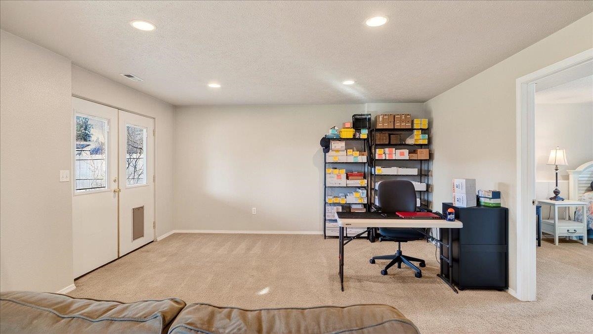 6825 N Oxford Ln - Photo 27