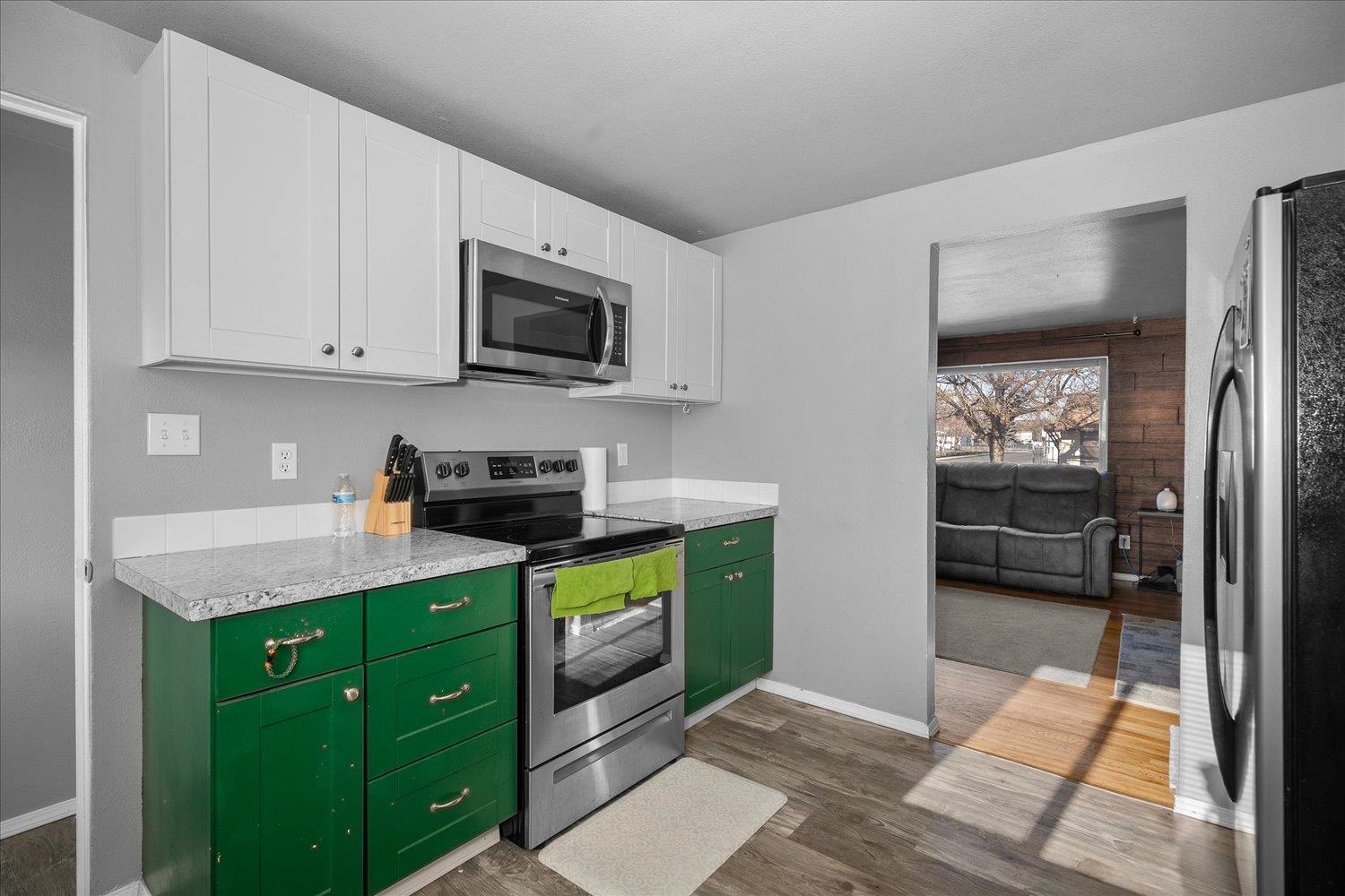 604 E COLUMBIA Ave - Photo 13