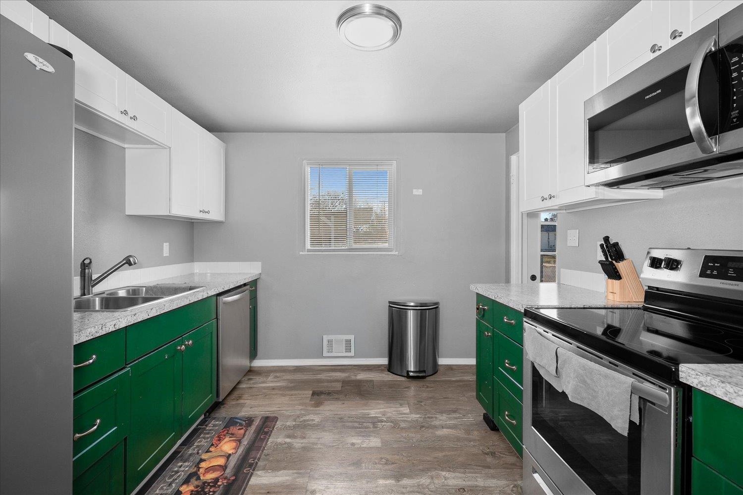604 E COLUMBIA Ave - Photo 10