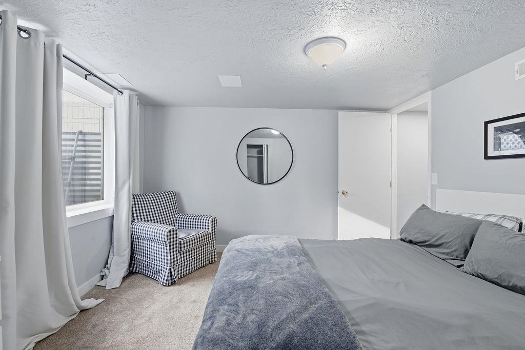 608 E 33rd Ave - Photo 27