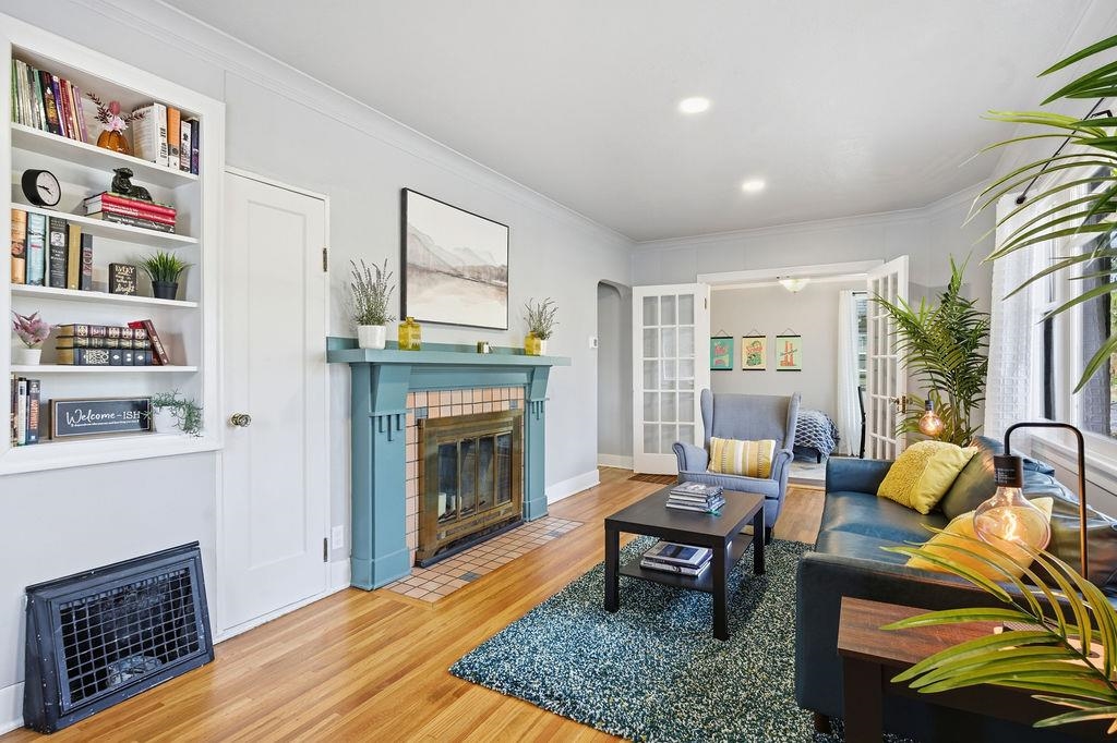 608 E 33rd Ave - Photo 5