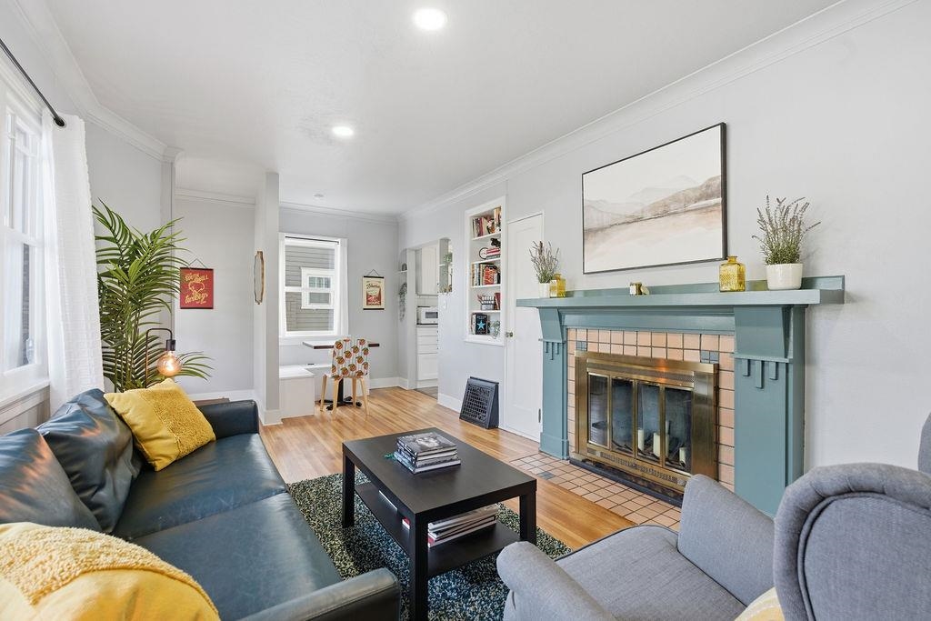 608 E 33rd Ave - Photo 7