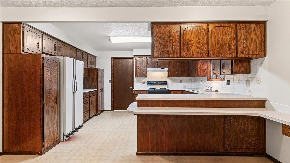 2426 S Houk Rd - Photo 13