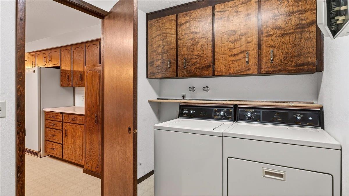 2426 S Houk Rd - Photo 16