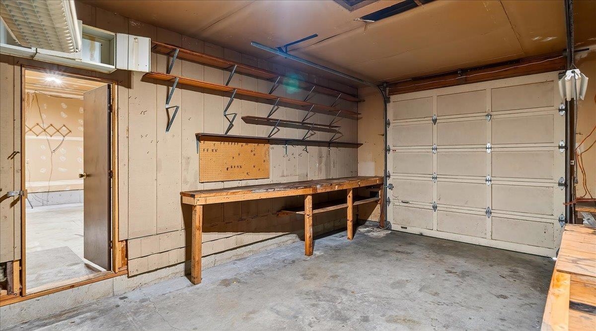 2426 S Houk Rd - Photo 33