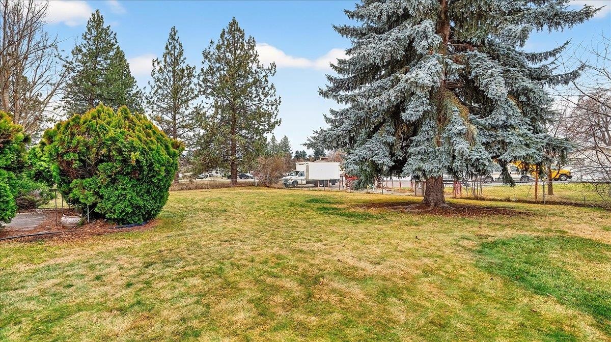 2426 S Houk Rd - Photo 36