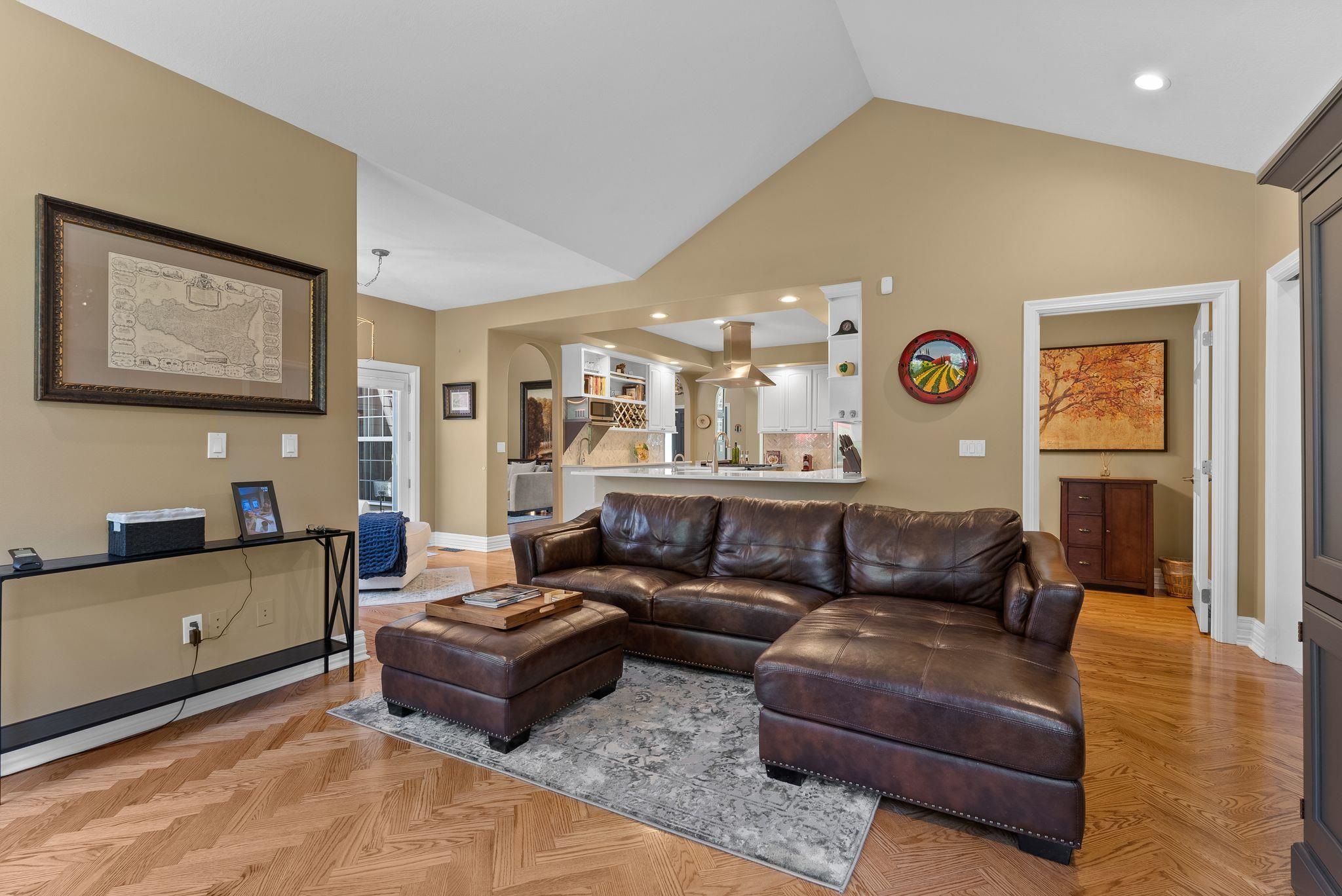 1611 E Heritage Ln - Photo 14