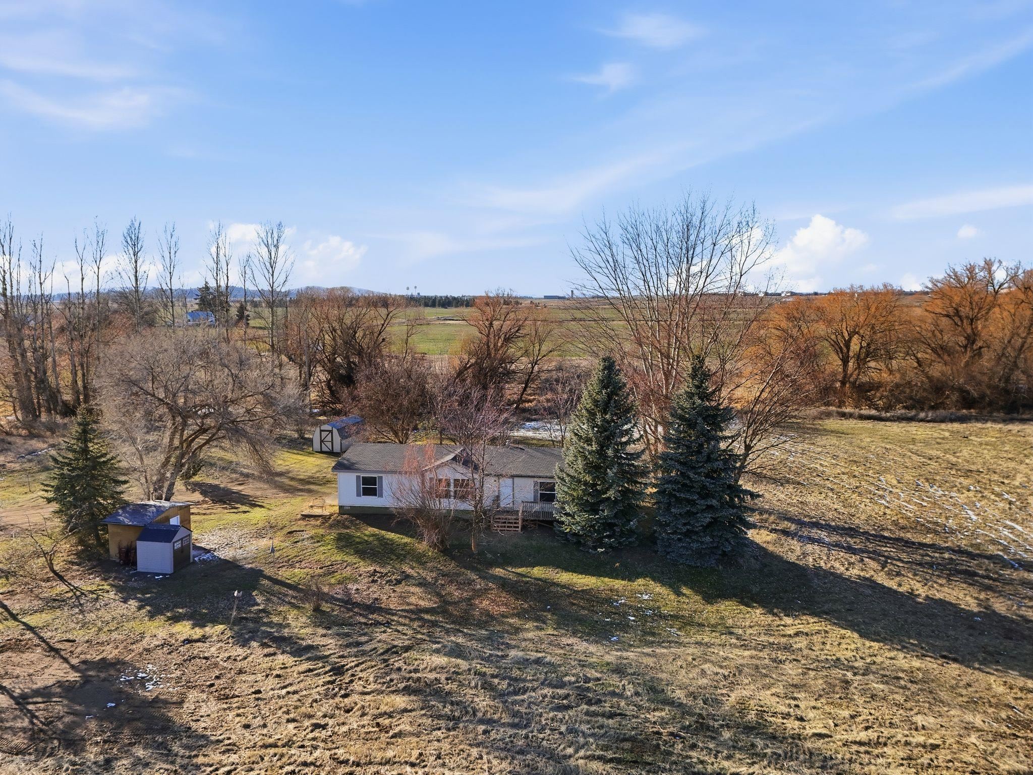 14808 W Thorpe Rd - Photo 1