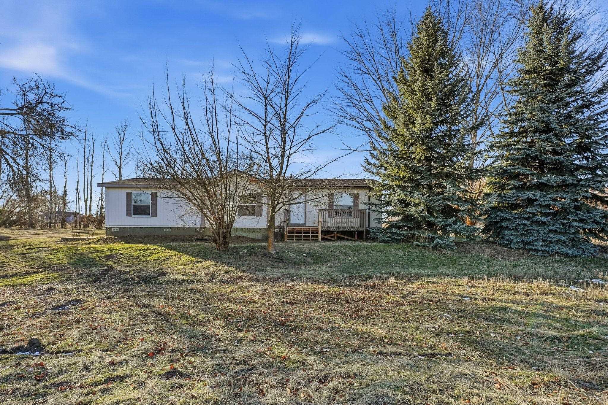 14808 W Thorpe Rd - Photo 2