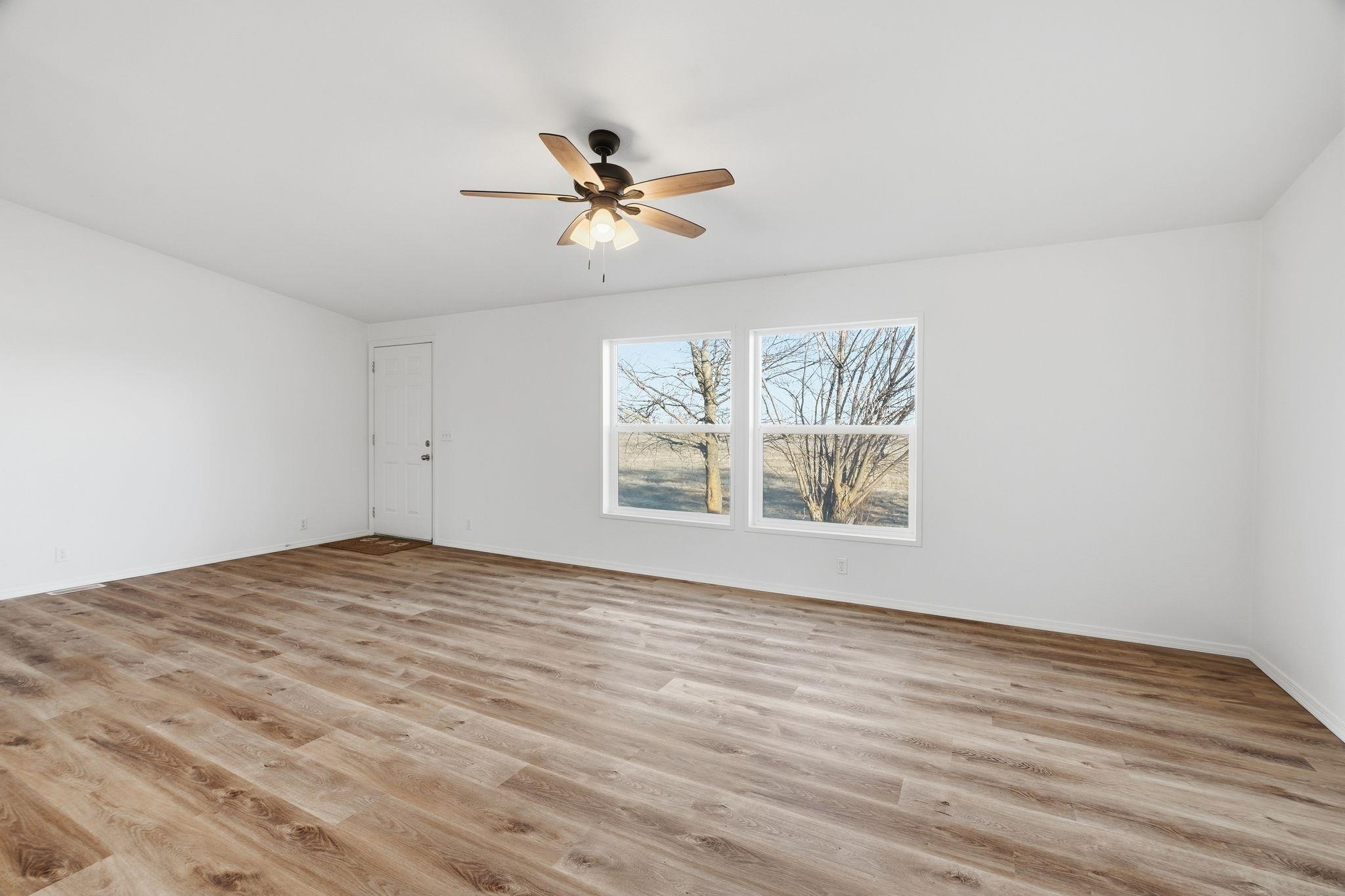 14808 W Thorpe Rd - Photo 5