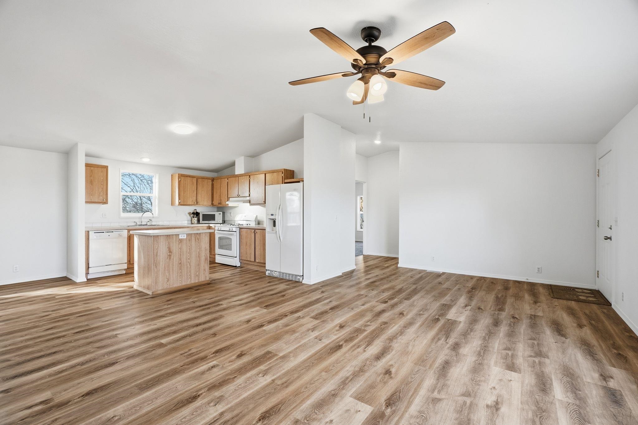 14808 W Thorpe Rd - Photo 6