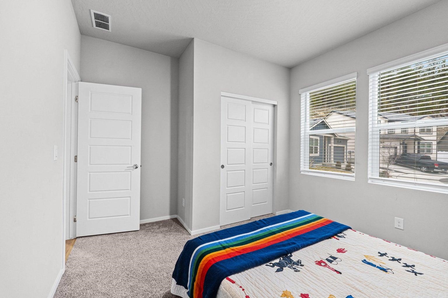 5414 E Bridgeport Ct - Photo 14
