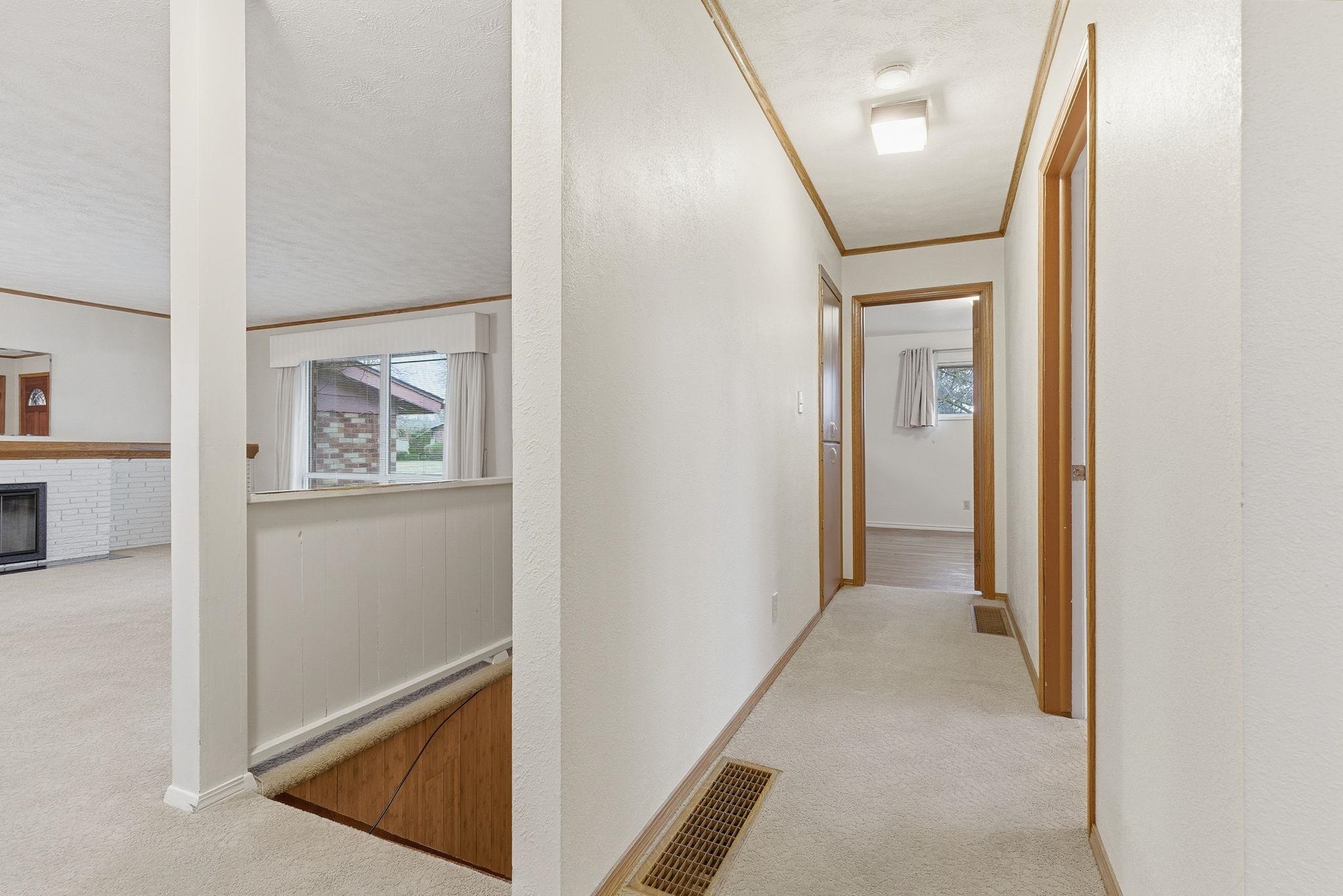 1918 W Kiernan Ave - Photo 13