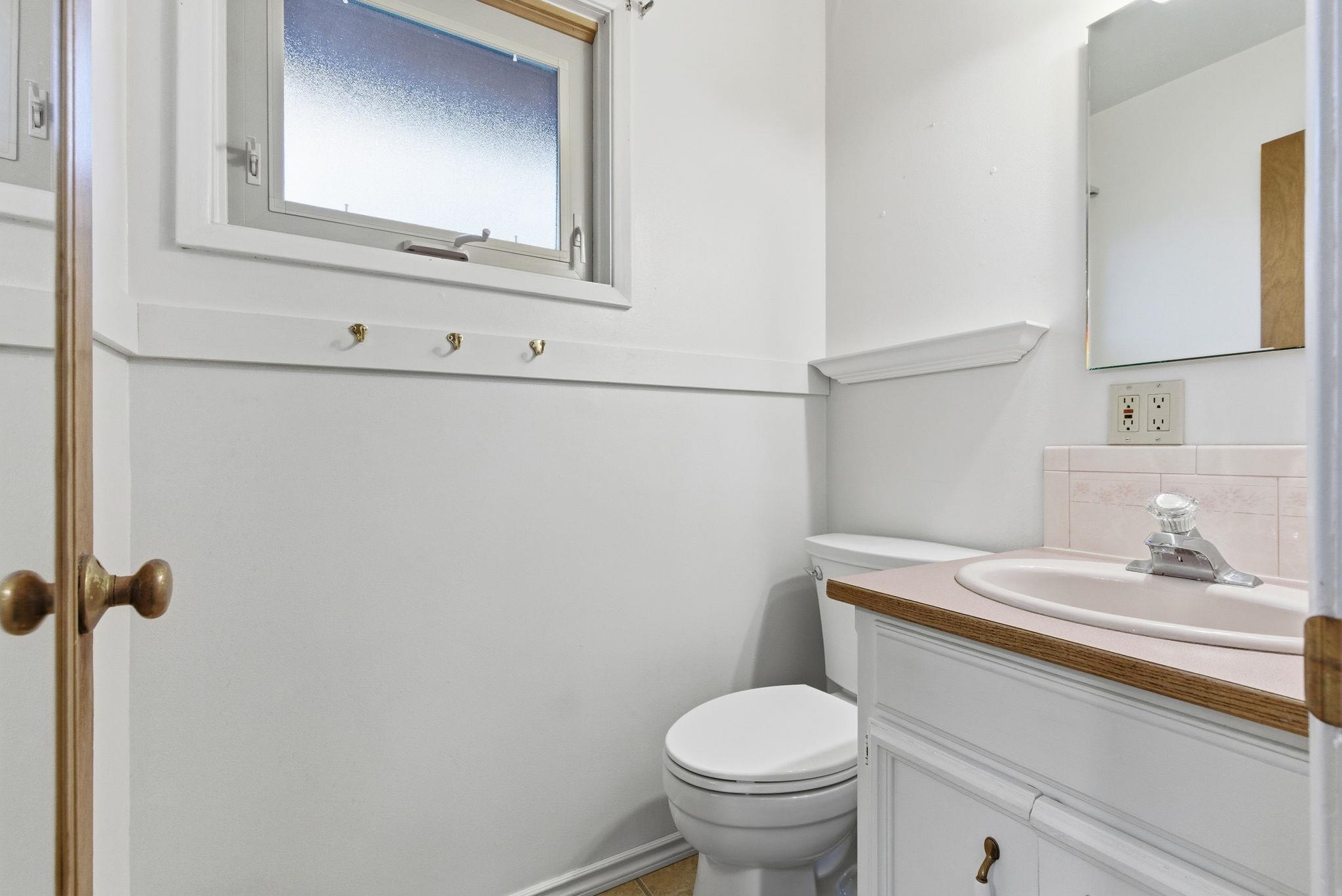 1918 W Kiernan Ave - Photo 16