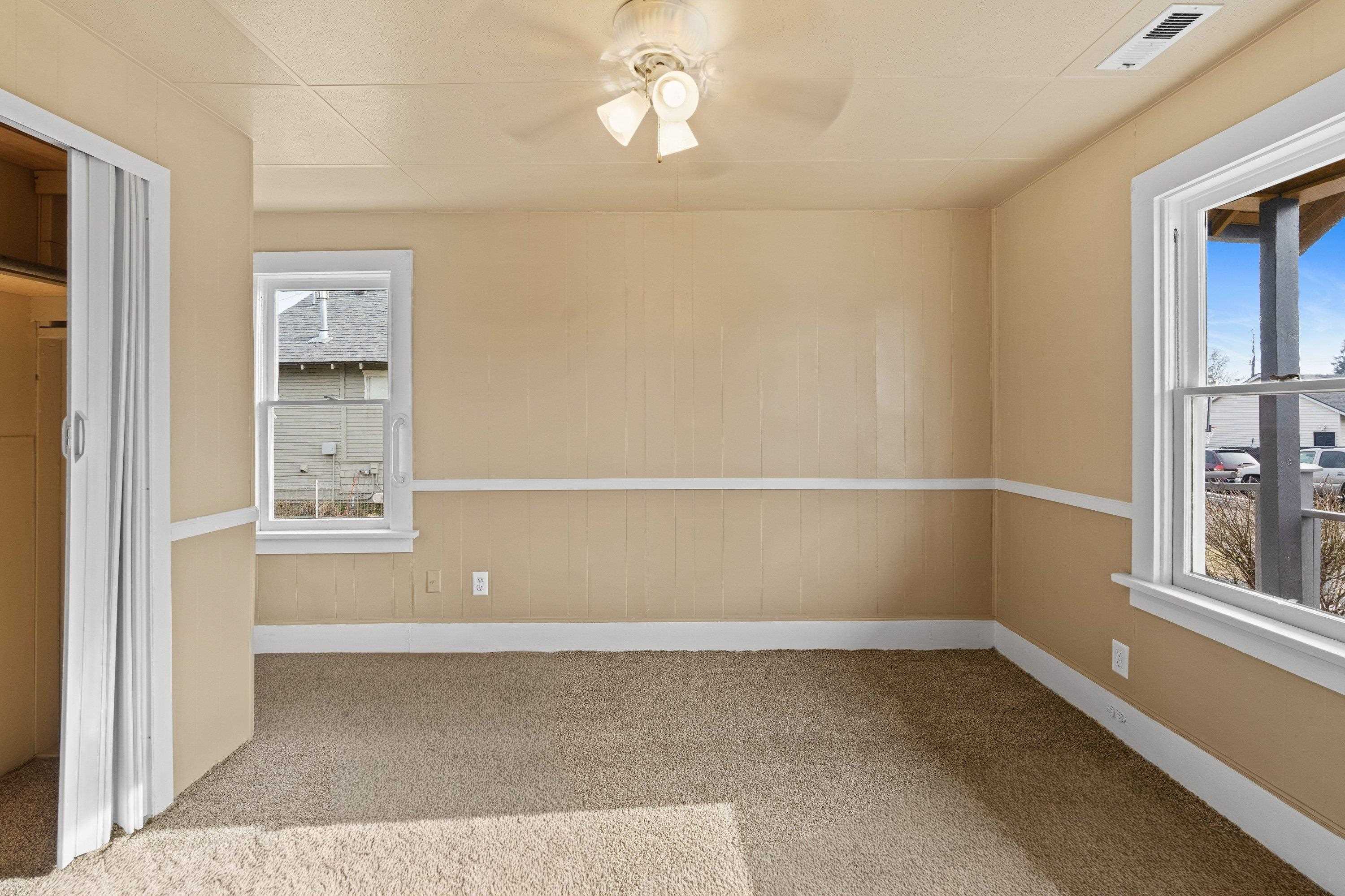 917 E Longfellow Ave - Photo 14