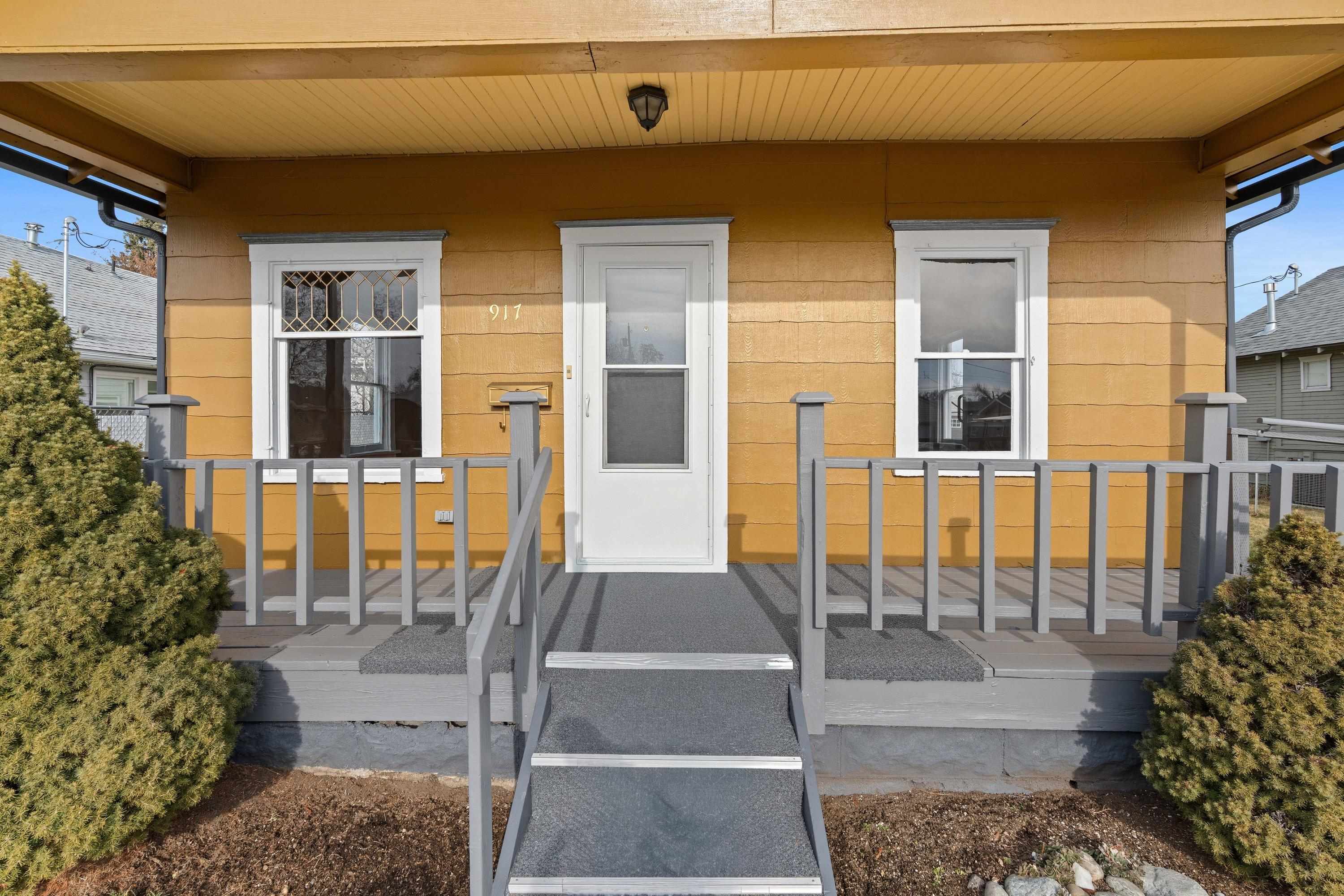 917 E Longfellow Ave - Photo 3
