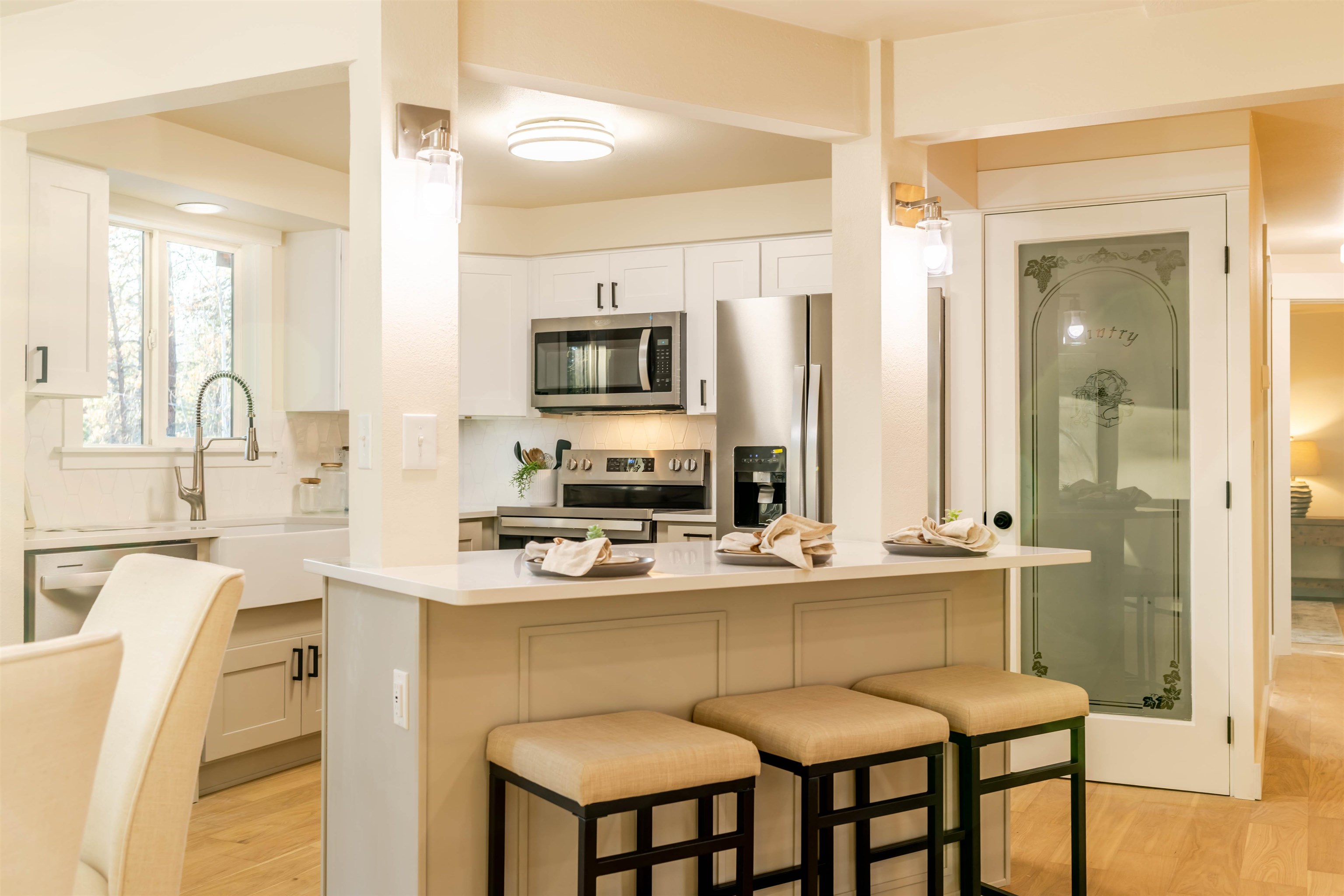 5817 W Houston Ave - Photo 3
