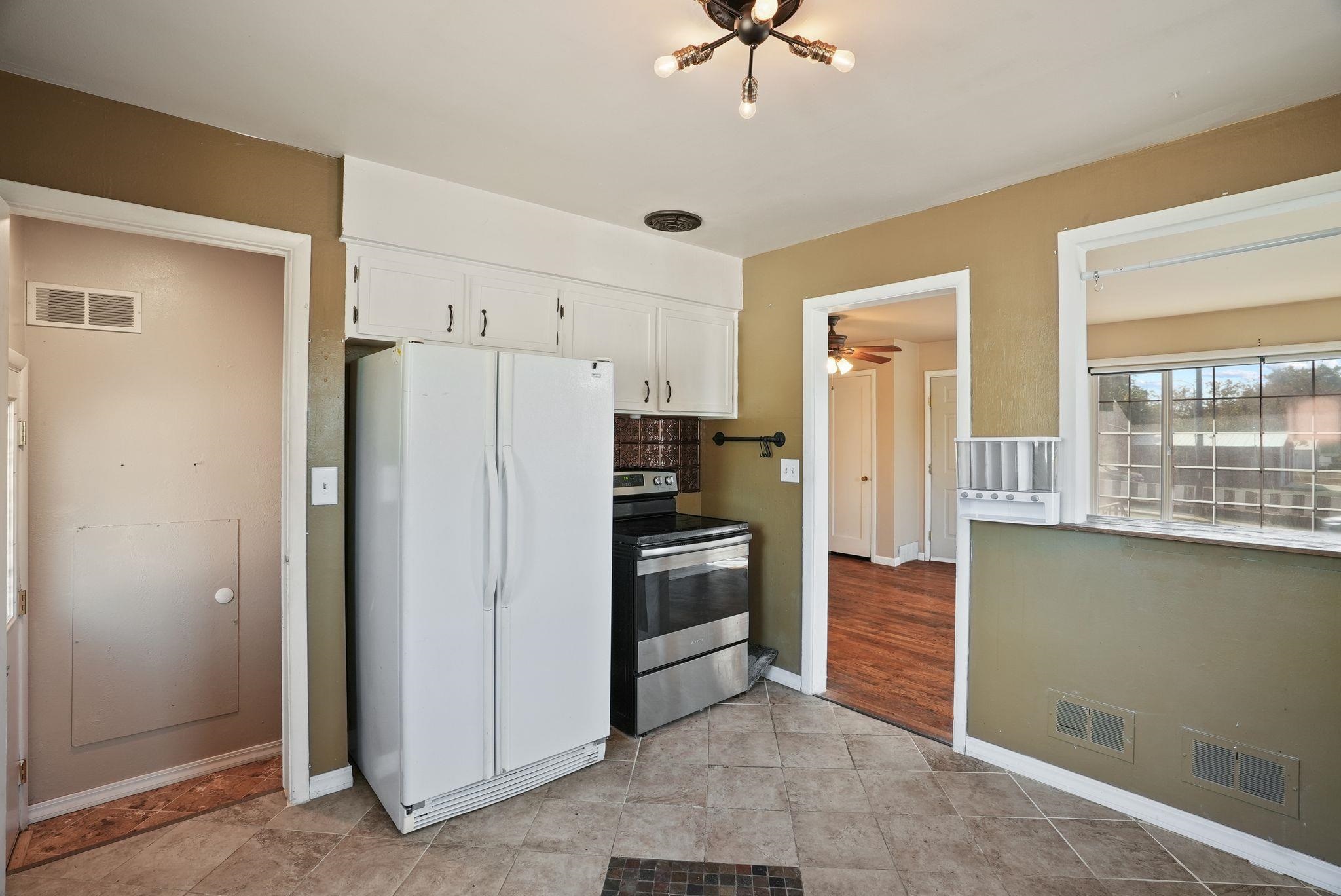 2809 S Ray St - Photo 12