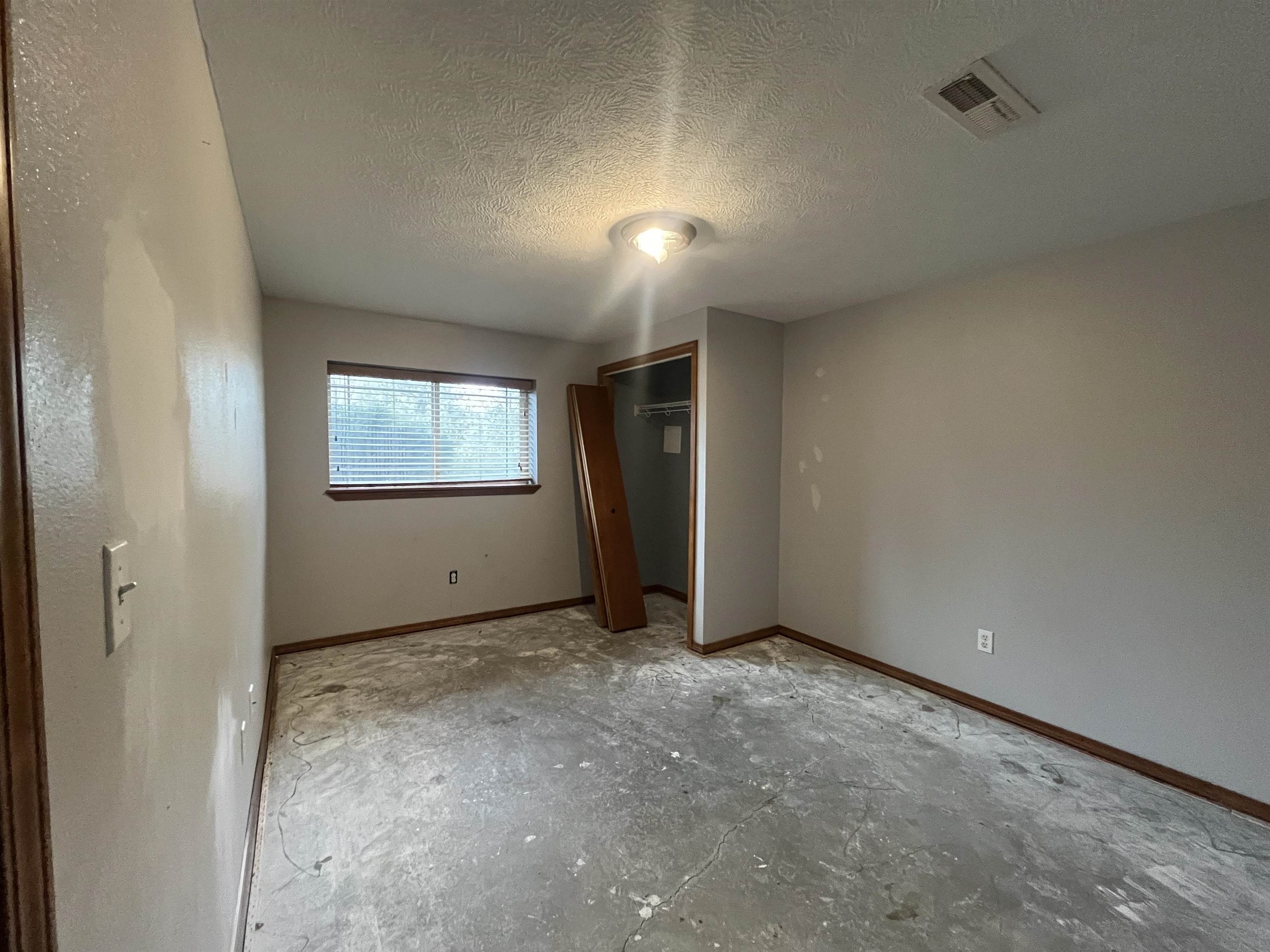 712 E Bonnie Lynn Ln - Photo 19
