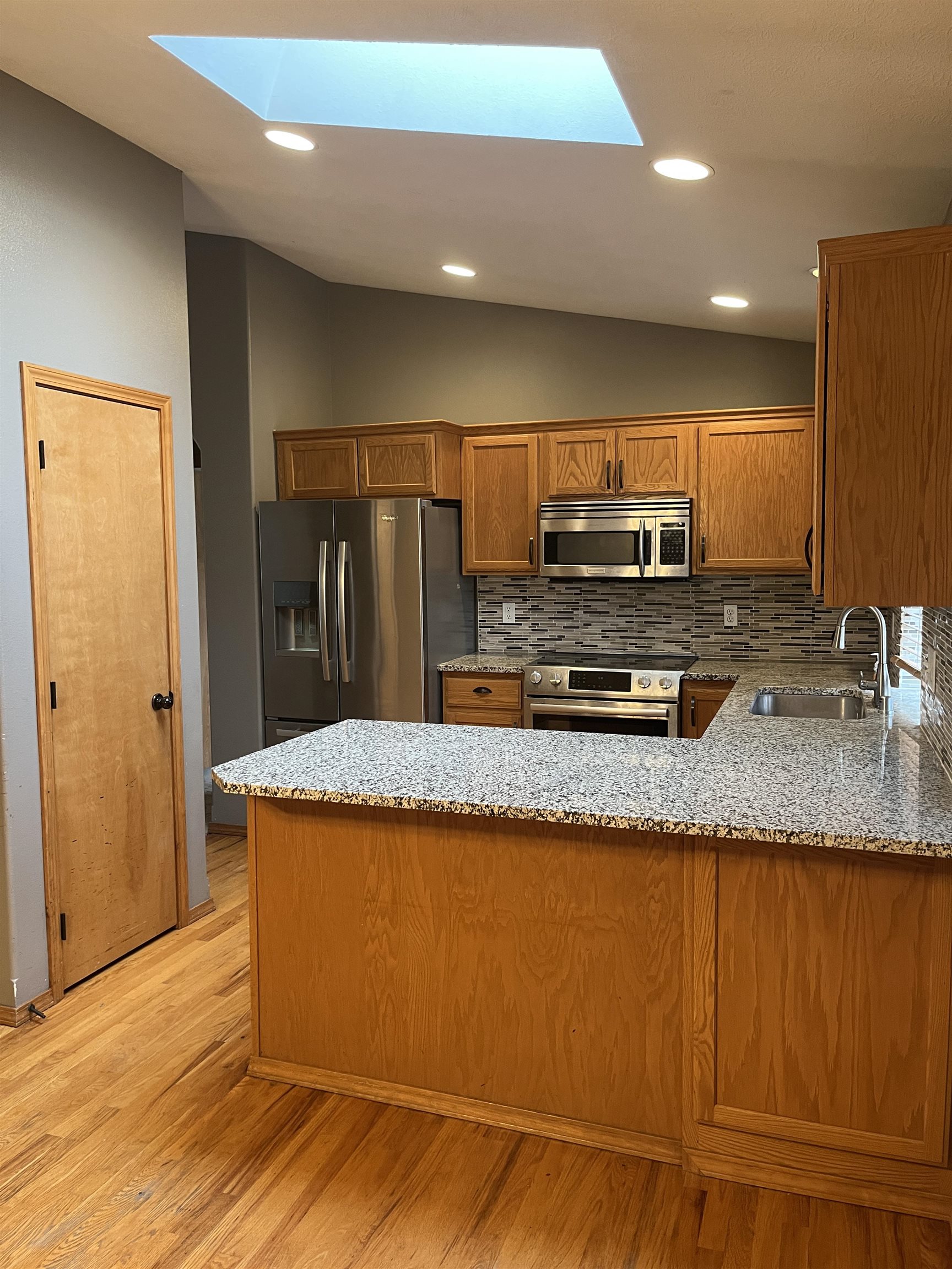 712 E Bonnie Lynn Ln - Photo 9