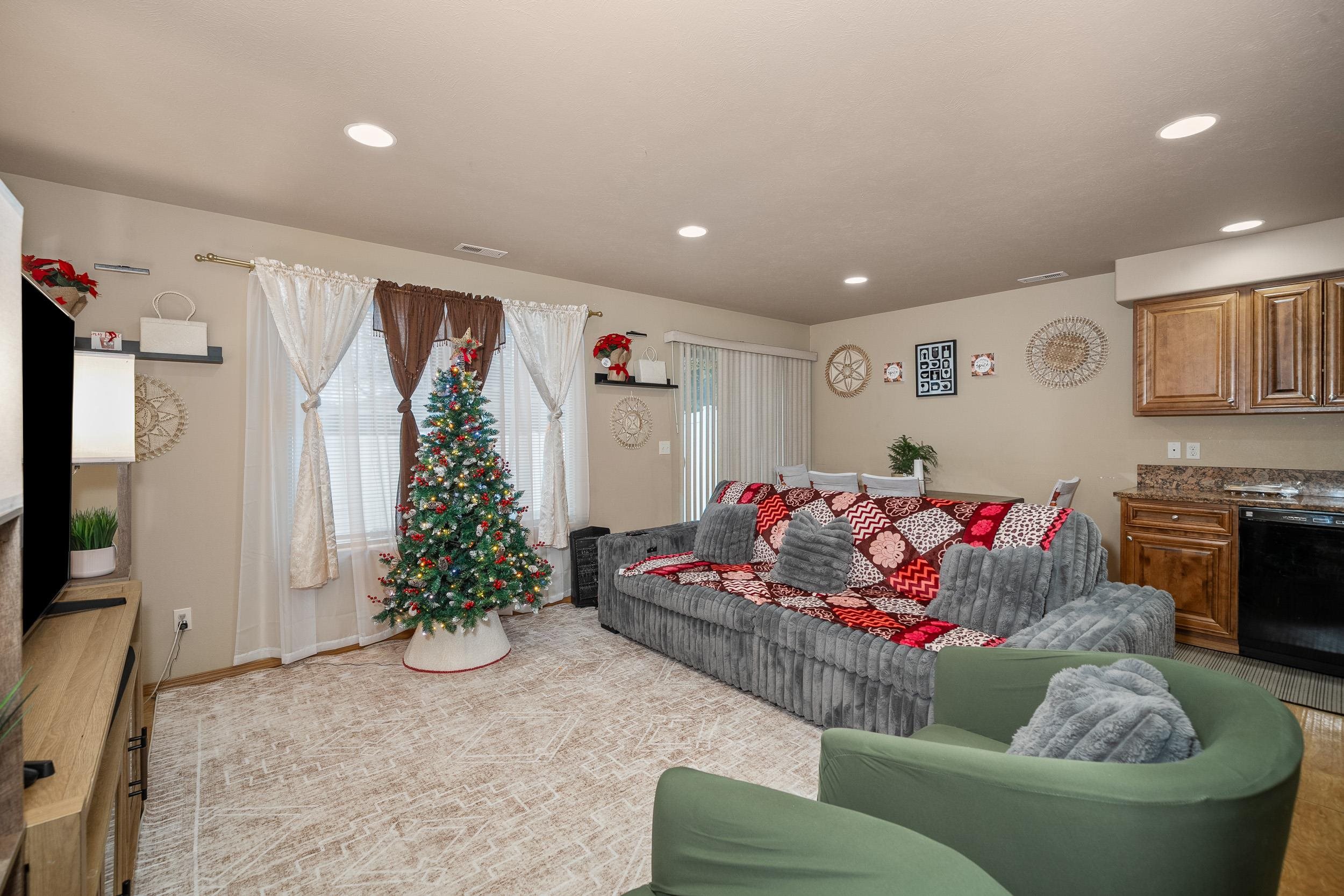 2722-2724 N Fox Ln - Photo 4