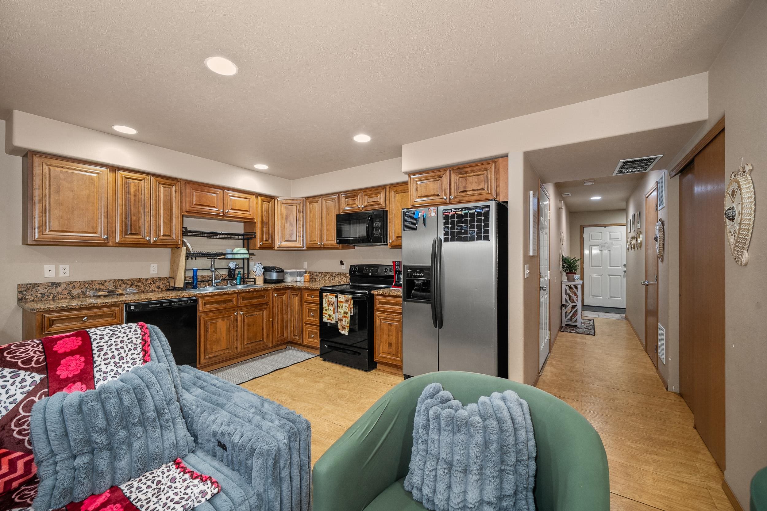 2722-2724 N Fox Ln - Photo 9