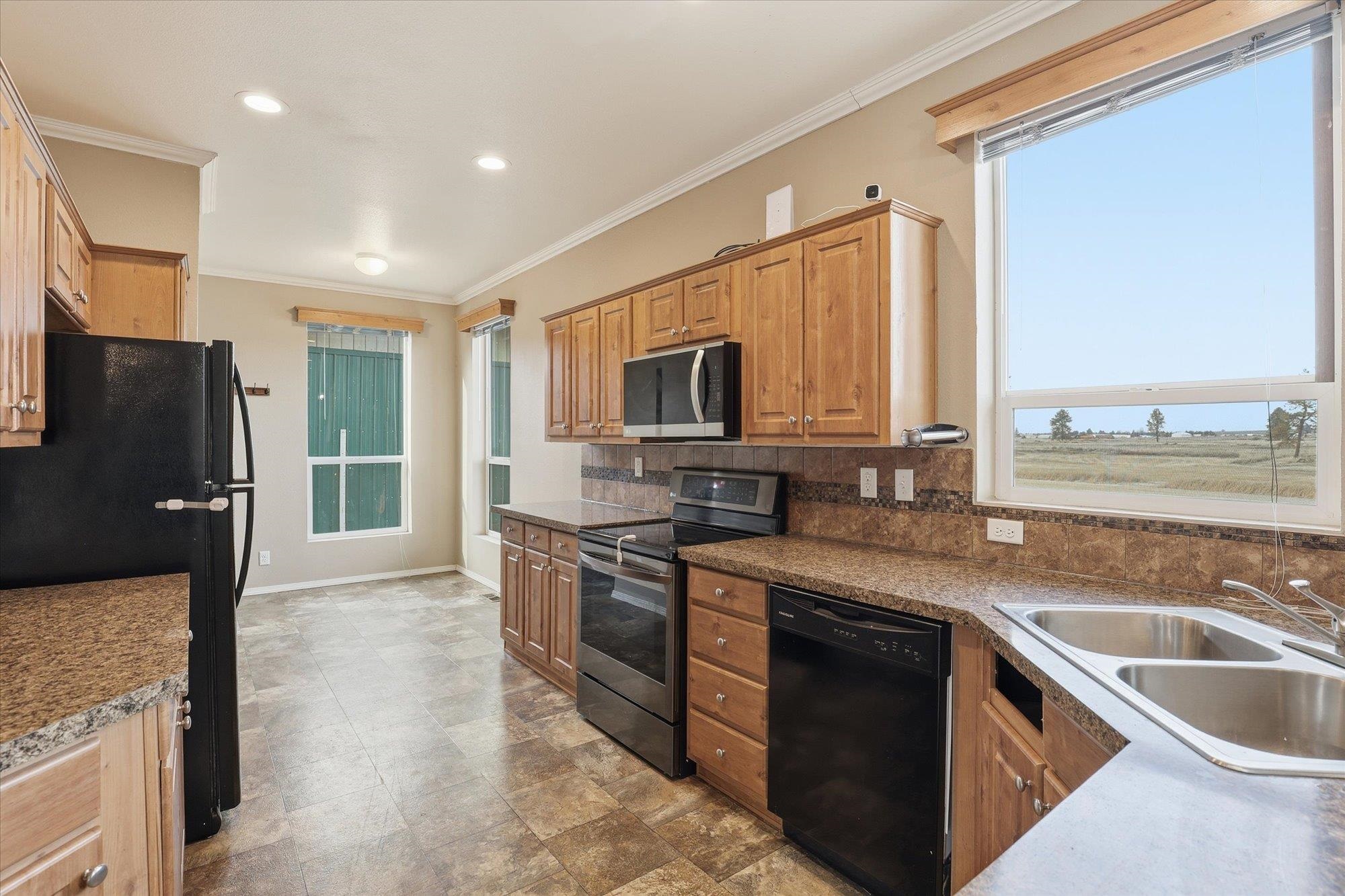 16008 W Lance Hill Rd - Photo 11